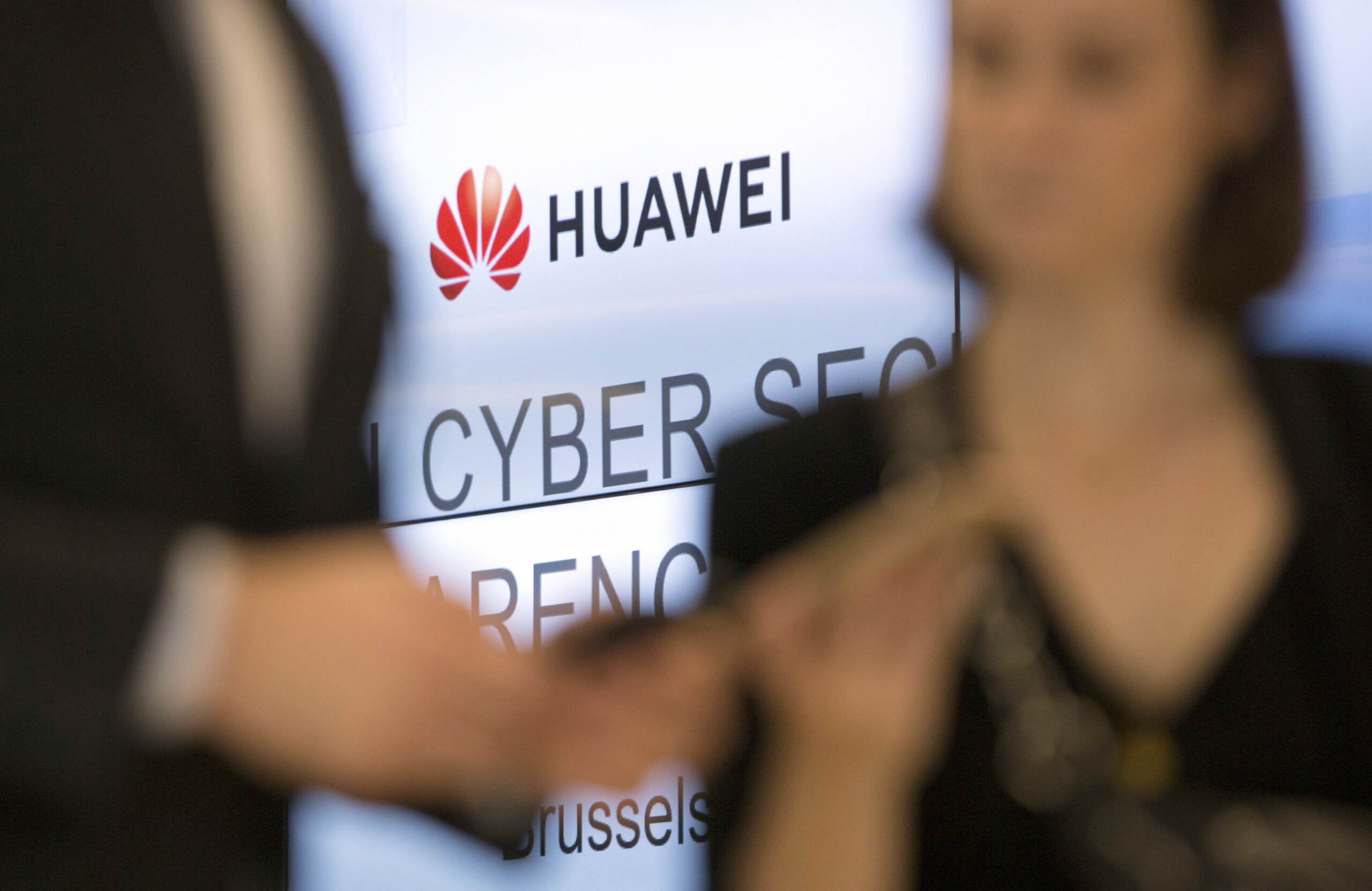 eu commission suspends contacts and meetings with huawei scaled