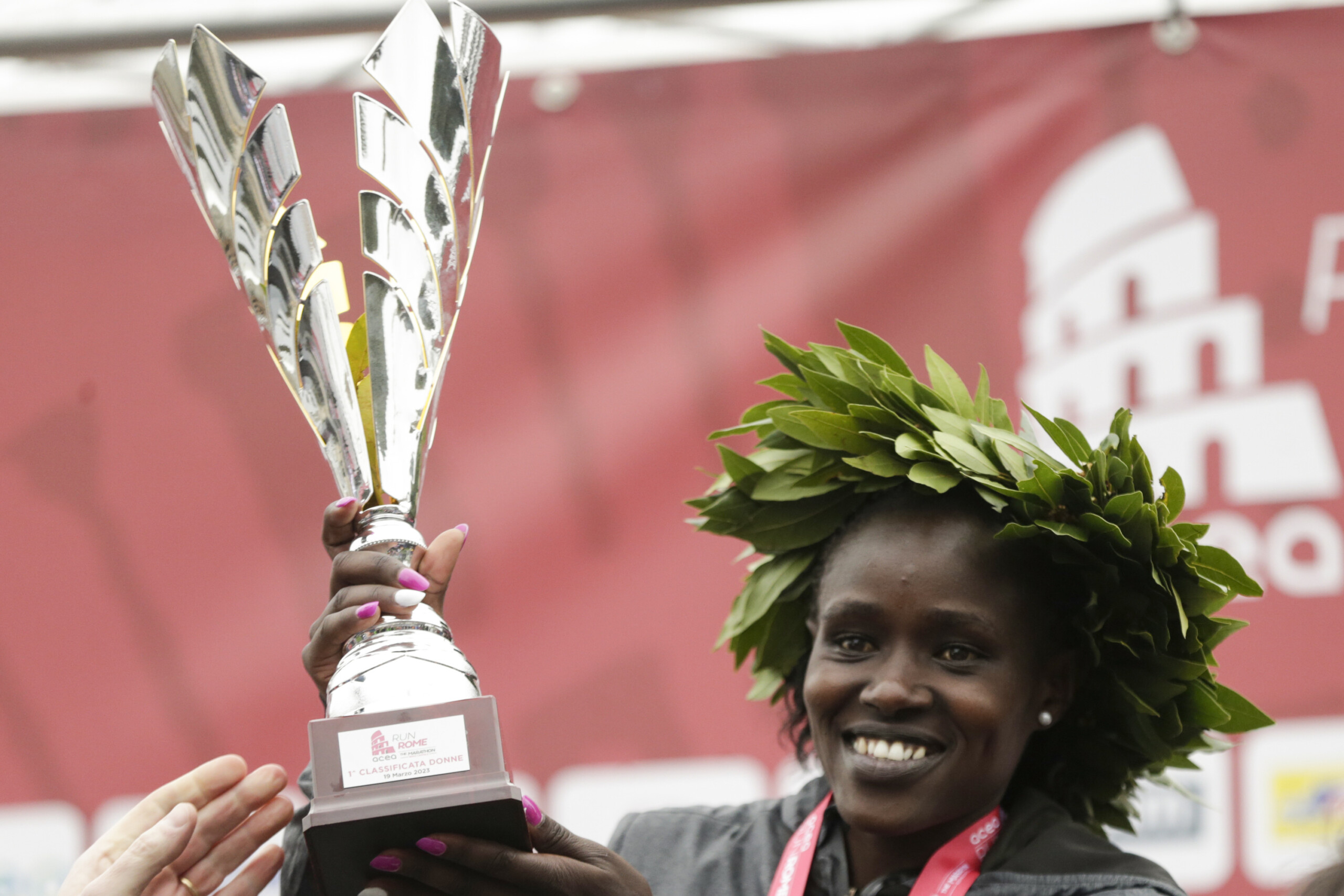 athletics rome marathon ngeno wins among women chepkwony scaled