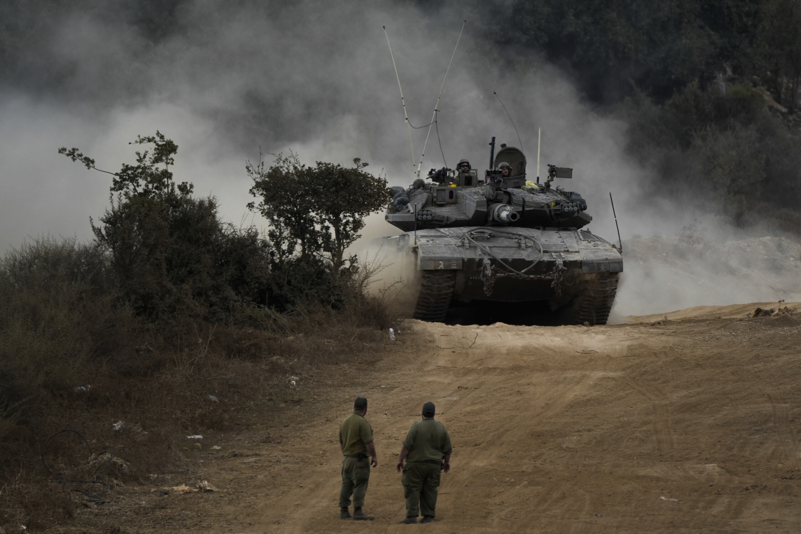 middle east israeli army to dismiss reservists who condemn the war scaled