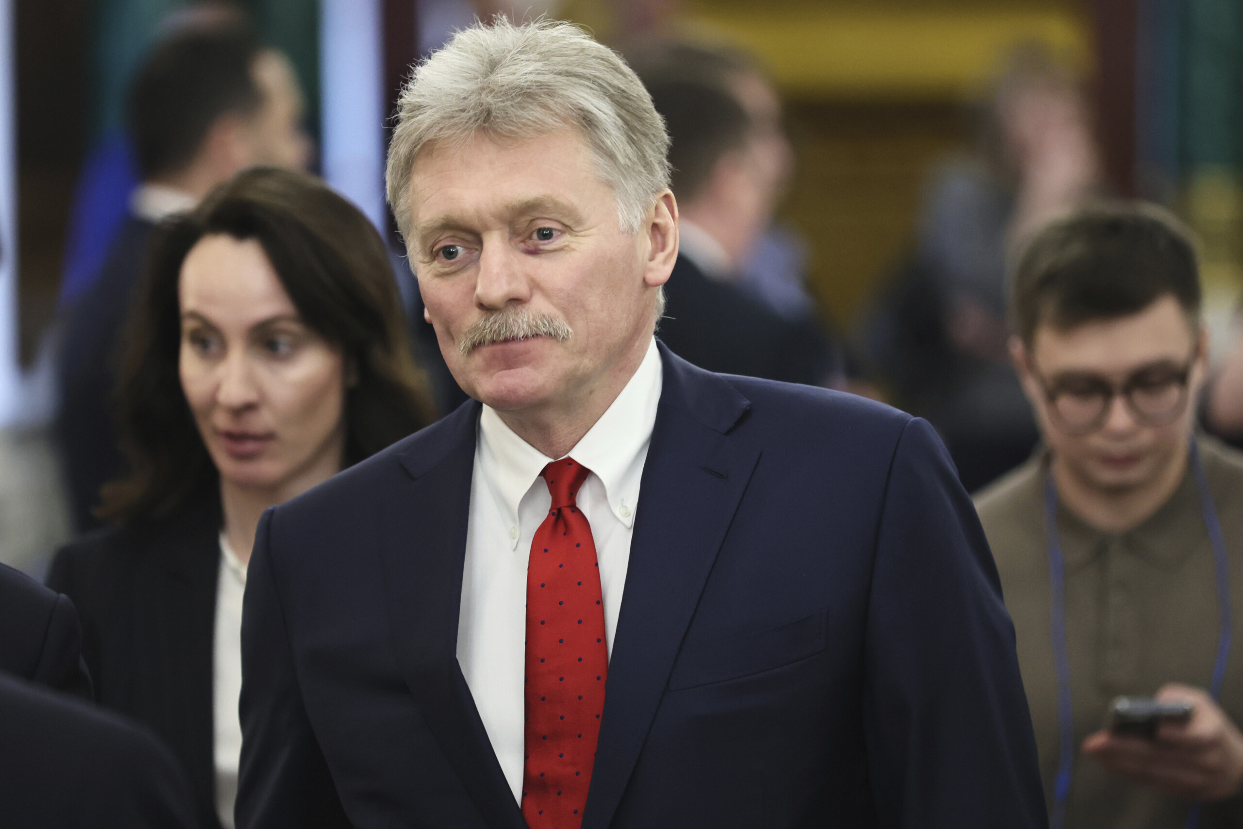 ukraine kremlin europe wants war to continue scaled