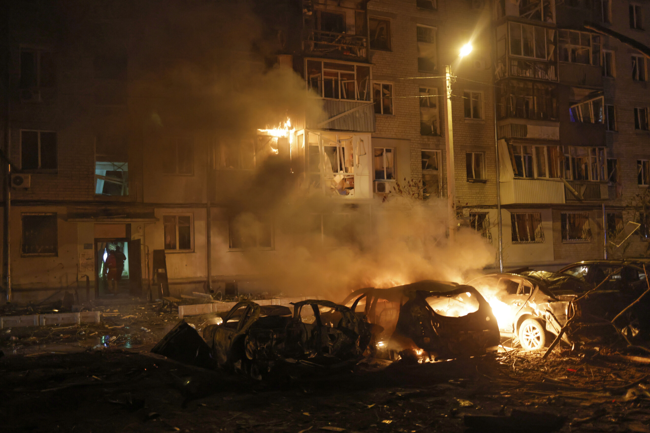 ukraine zelensky russian attacks continue after truce announcement scaled