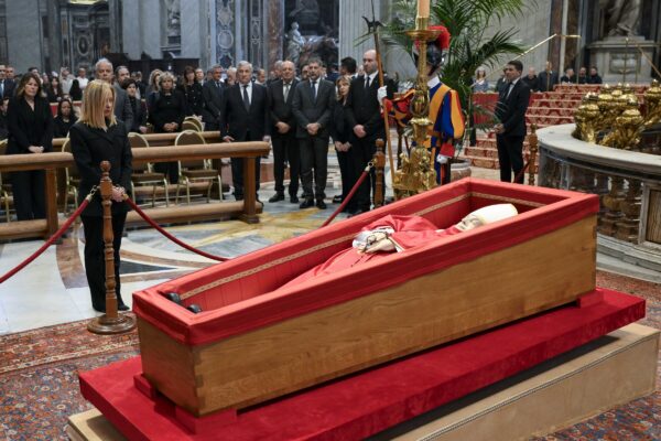 meloni at st peters for the last farewell to pope francis