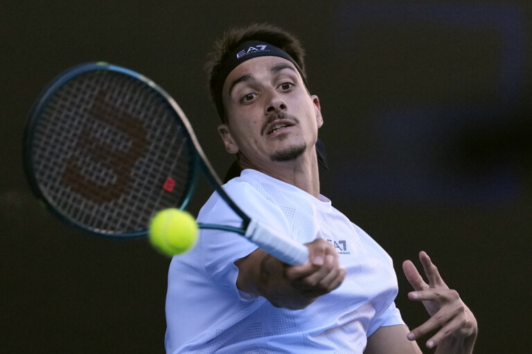 tennis atp madrid sonego defeated by de minaur in second round