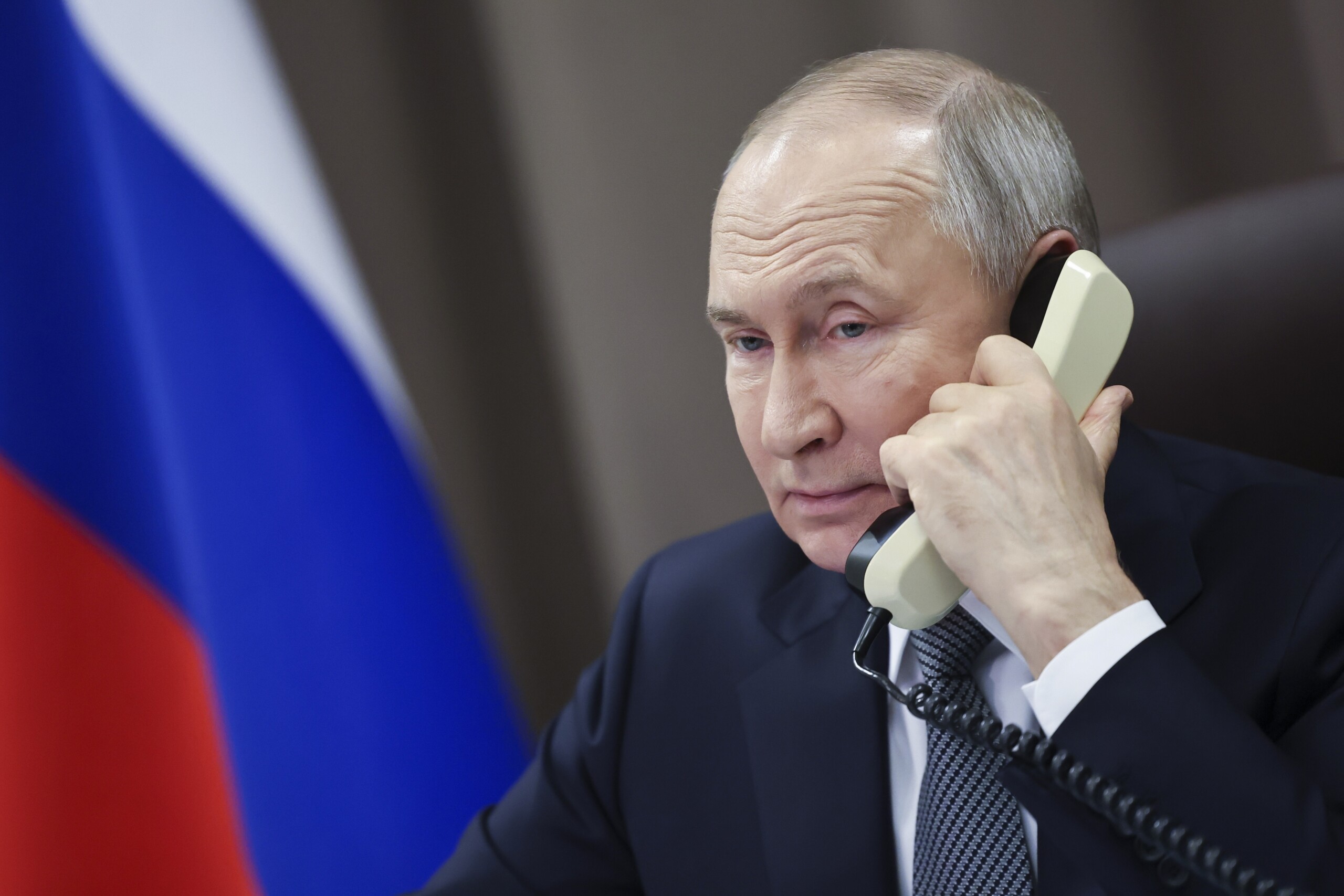 putin there are french people fighting with russia in ukraine scaled