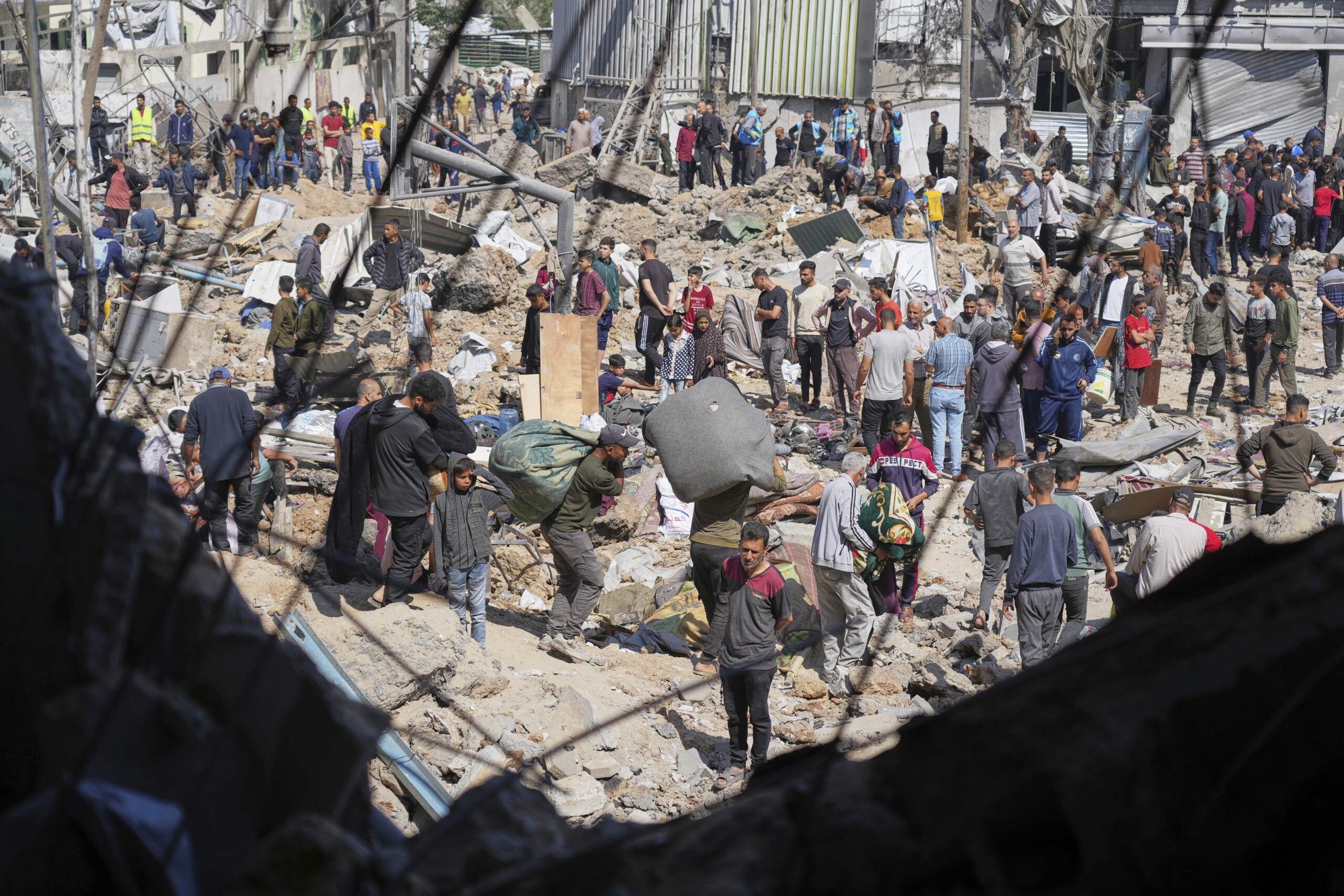 gaza israeli attacks kill at least 59 people scaled