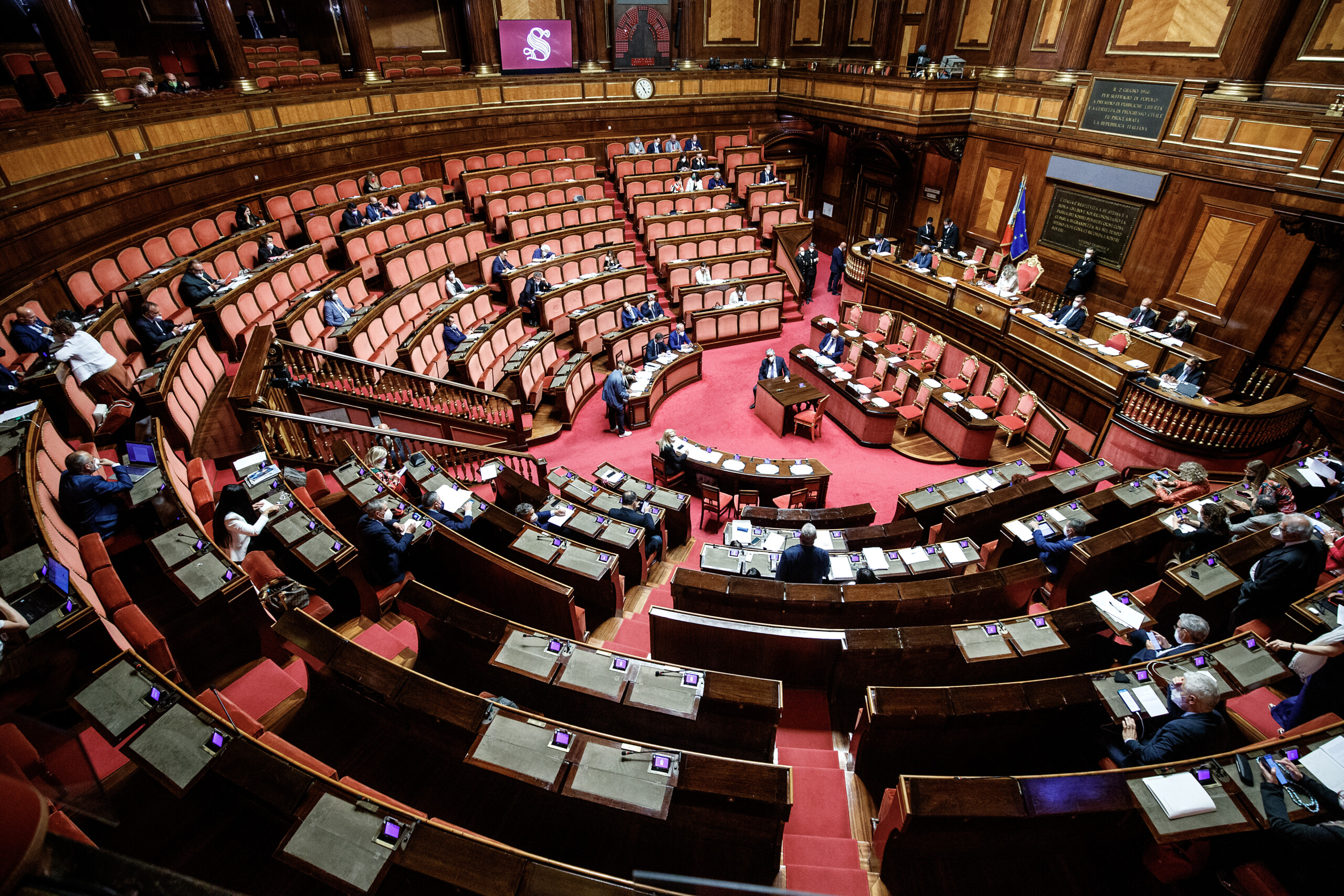 the public administration decree is now law senate gives final approval with a confidence vote scaled