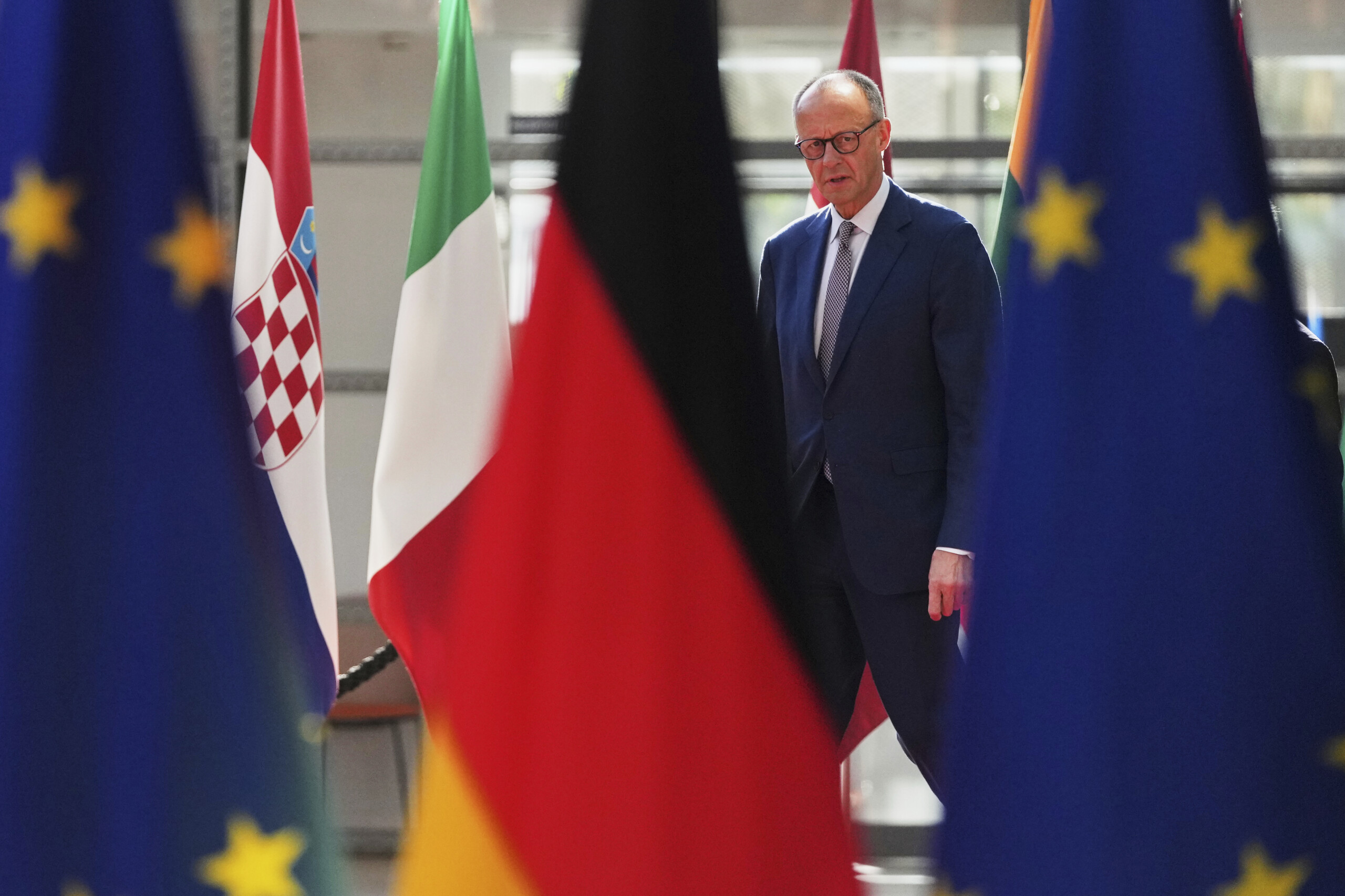 ukraine merz with the eu and the us we are ready to increase pressure on russia with sanctions scaled