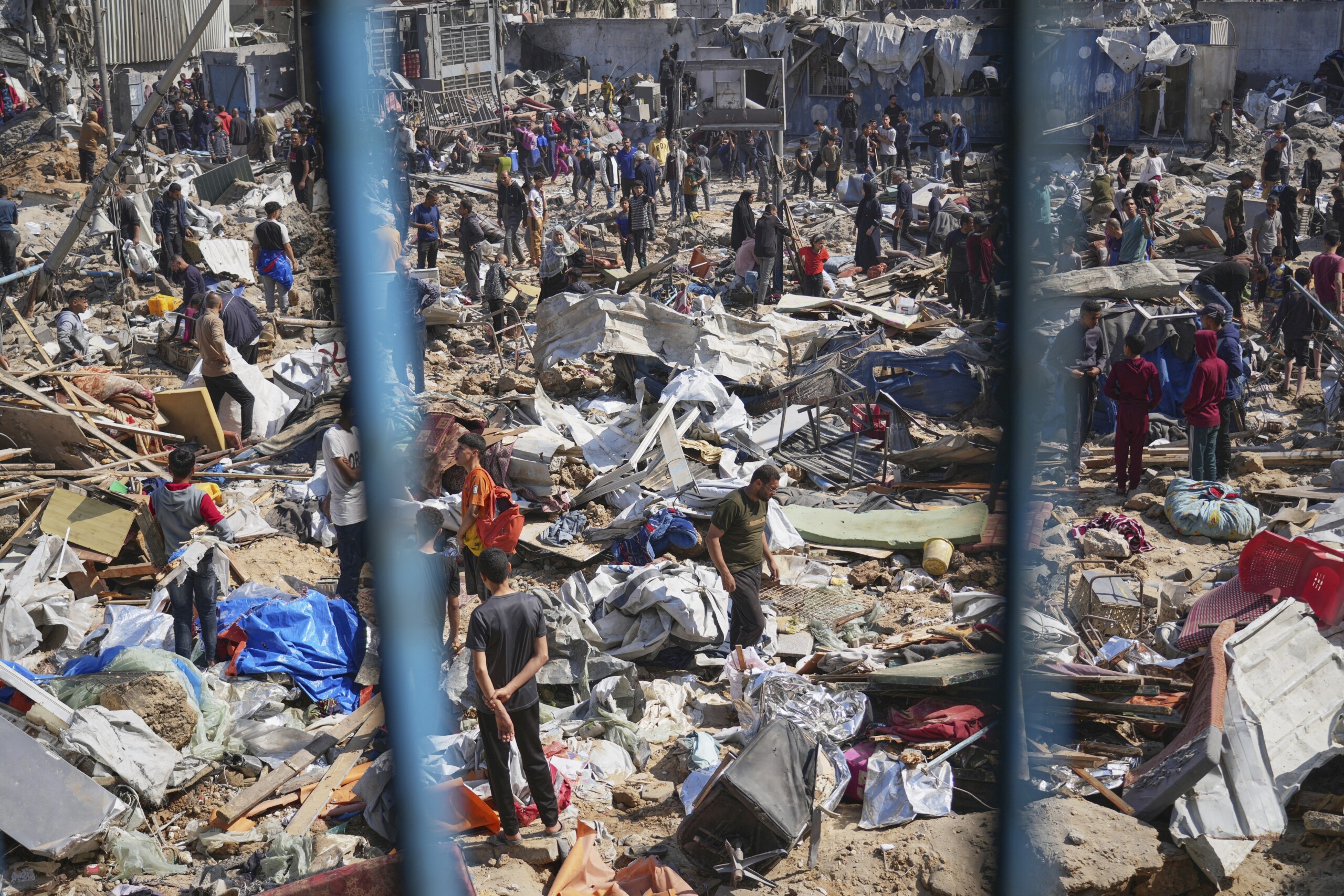gaza 11 victims after israeli raids including women and children scaled
