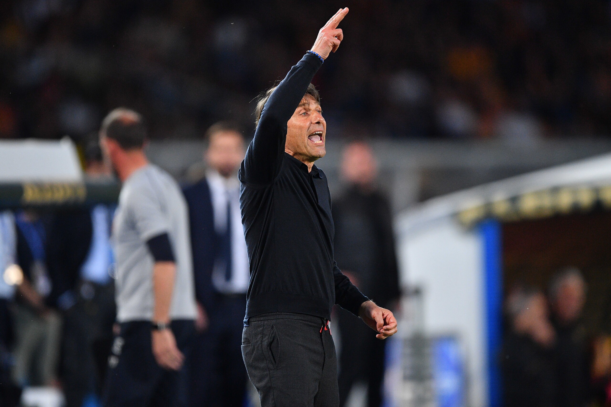 football conte i feel the responsibility a serie a title for napoli would be historic scaled