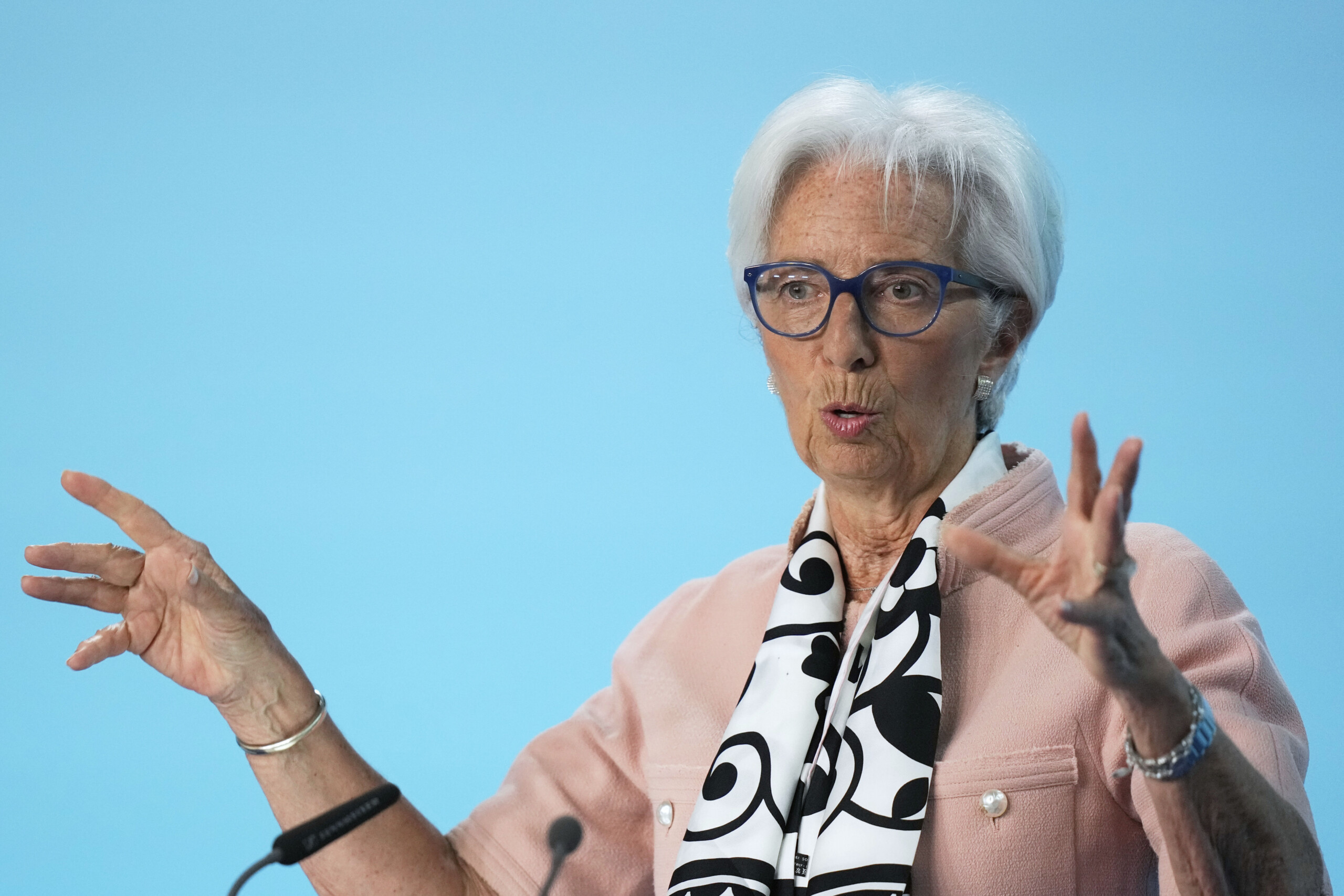 usa lagarde with trump an opportunity for the eu coordinated action is needed scaled