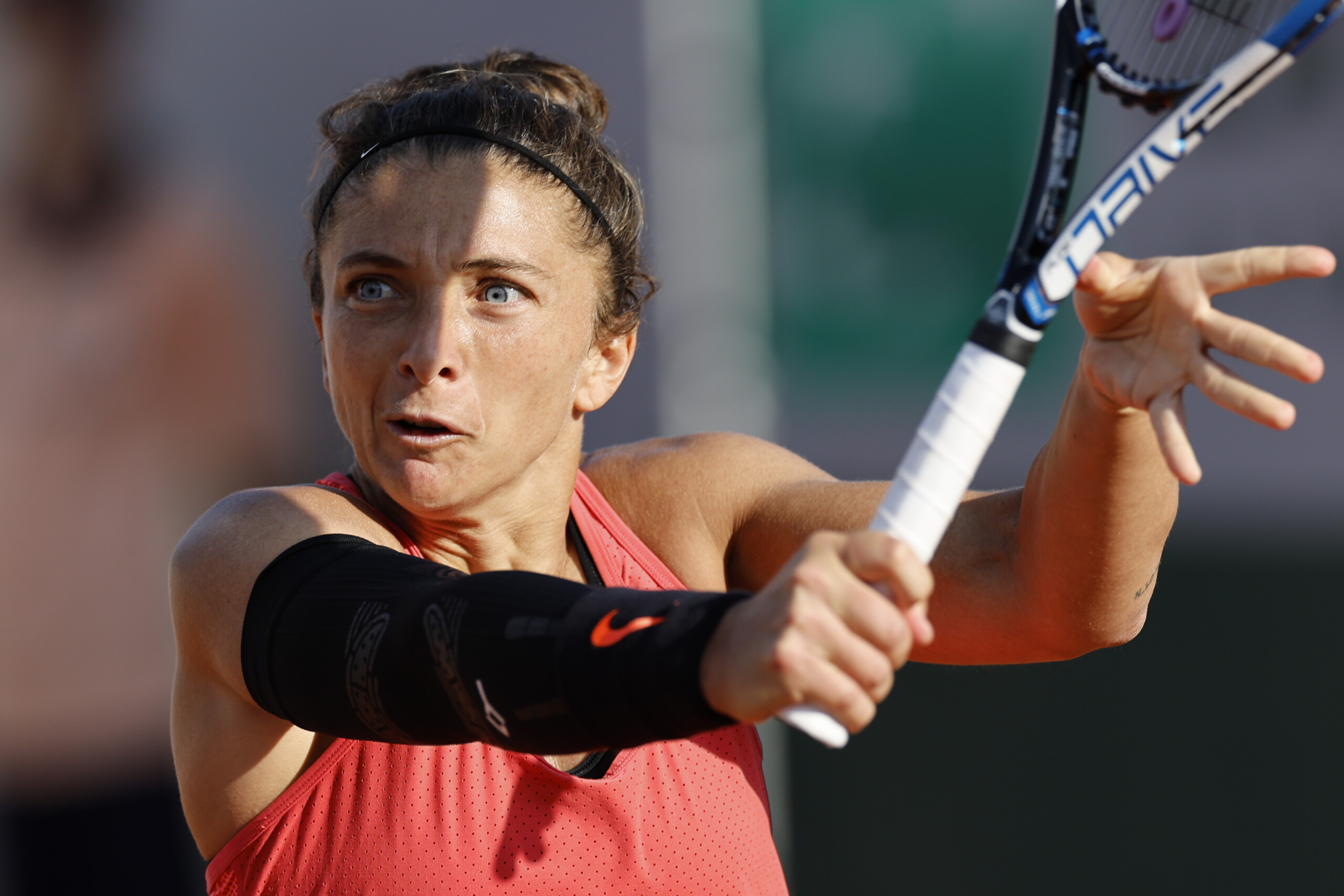 roland garros errani advances past first round of qualifying scaled
