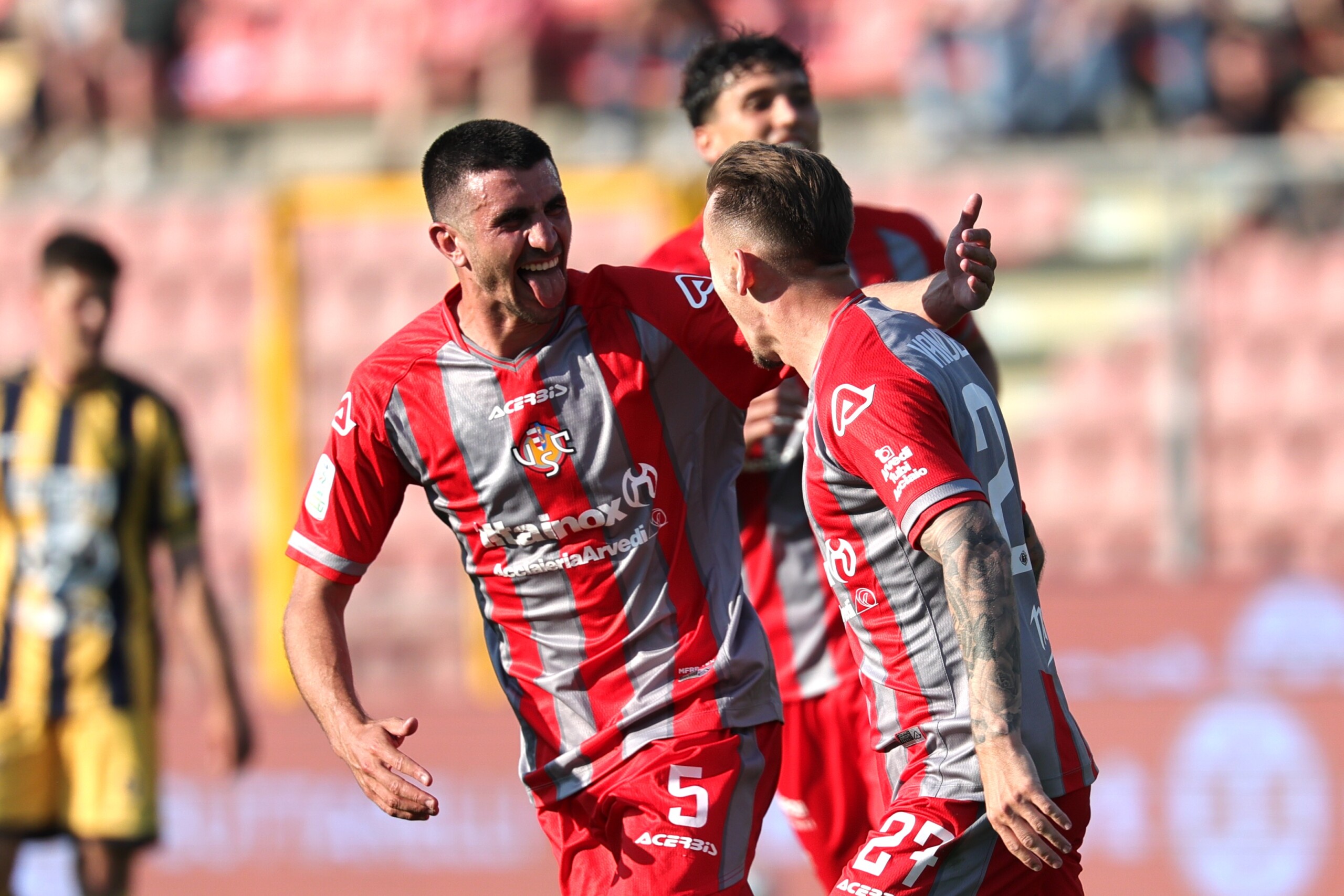 serie b playoffs cremonese in the final juve stabia knocked out 3 0 scaled