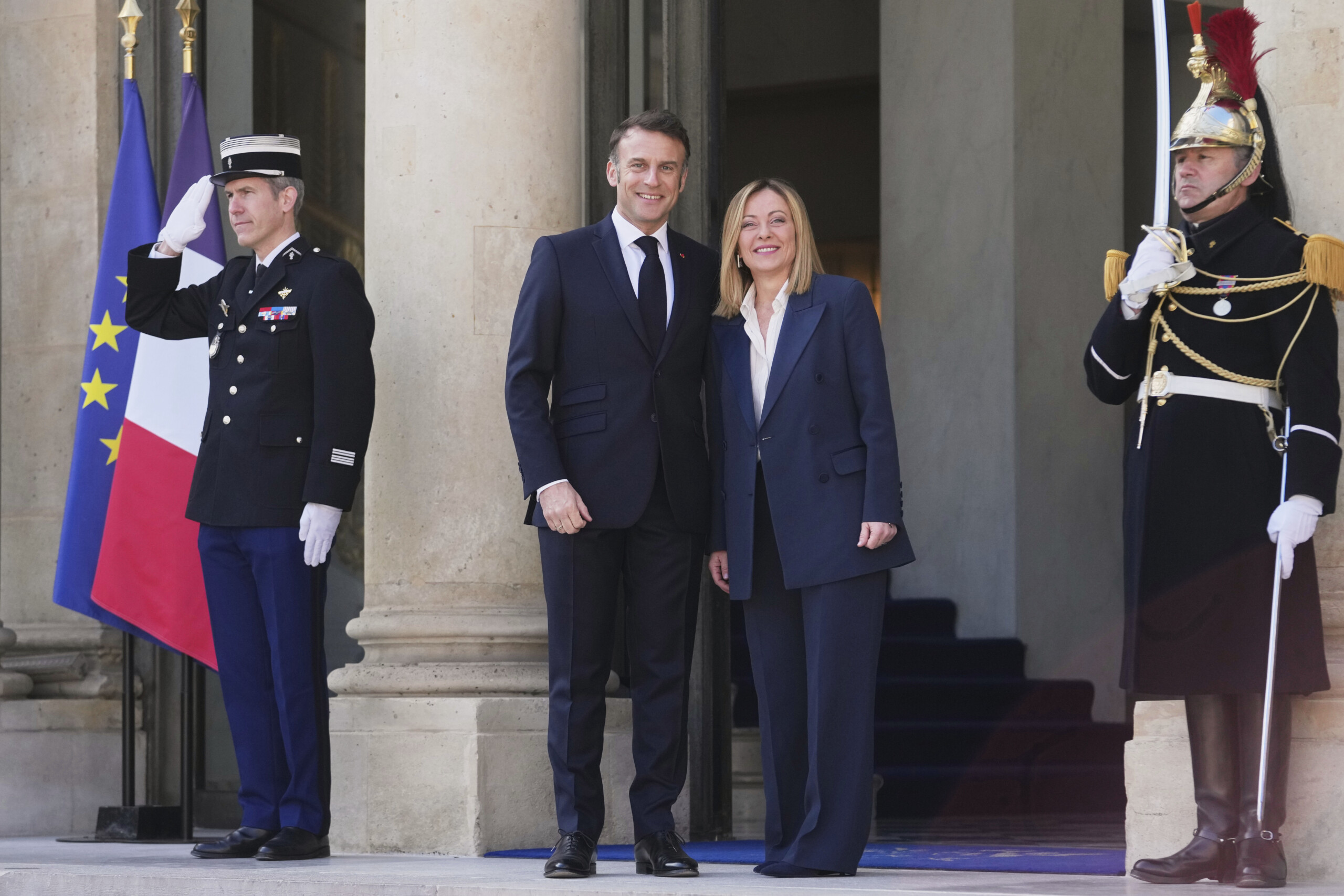 italy france chigi sources on tuesday meloni will receive macron in rome scaled