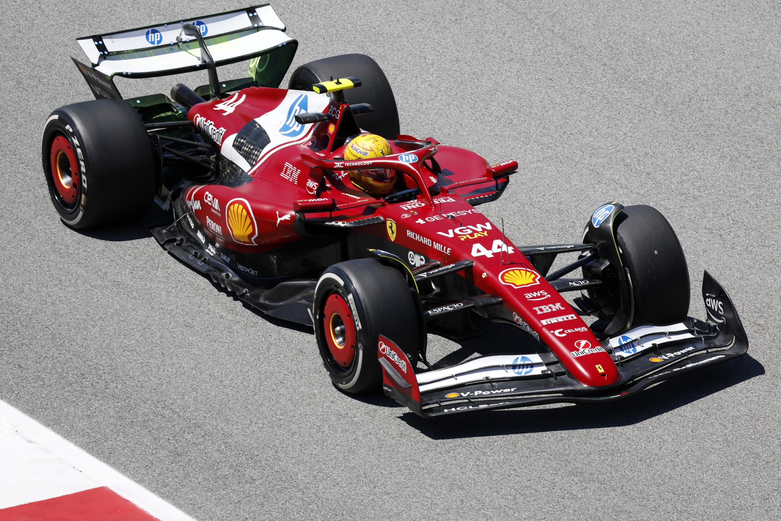 f1 hamilton harsh on team radio with ferrari the car is undriveable scaled