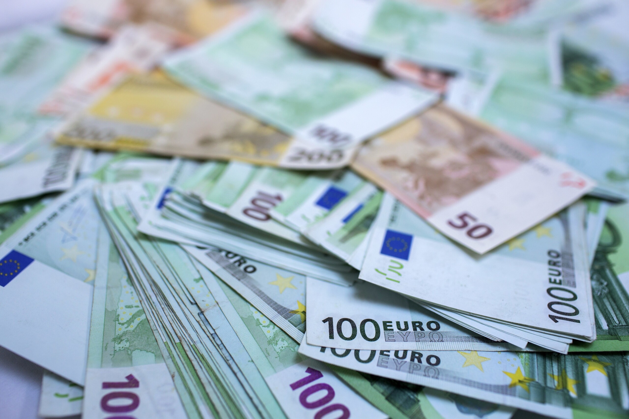 eurostat inflation falls to 1 9 in eurozone in may scaled