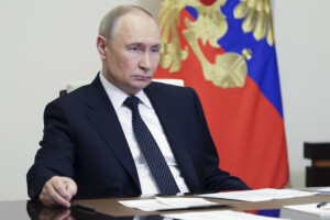 russia kremlin constructive talks between putin and pope leo xiv