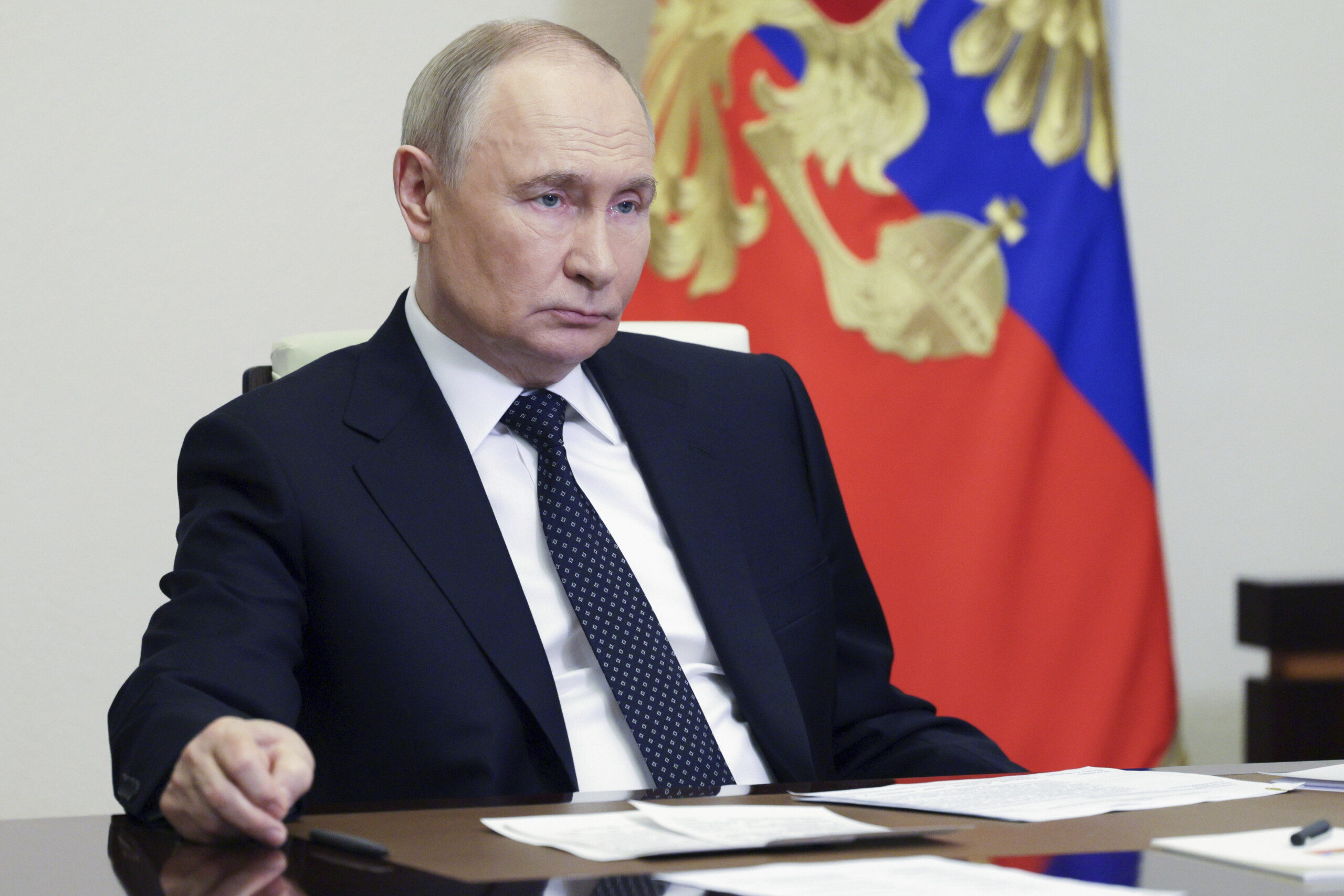 russia kremlin constructive talks between putin and pope leo xiv scaled