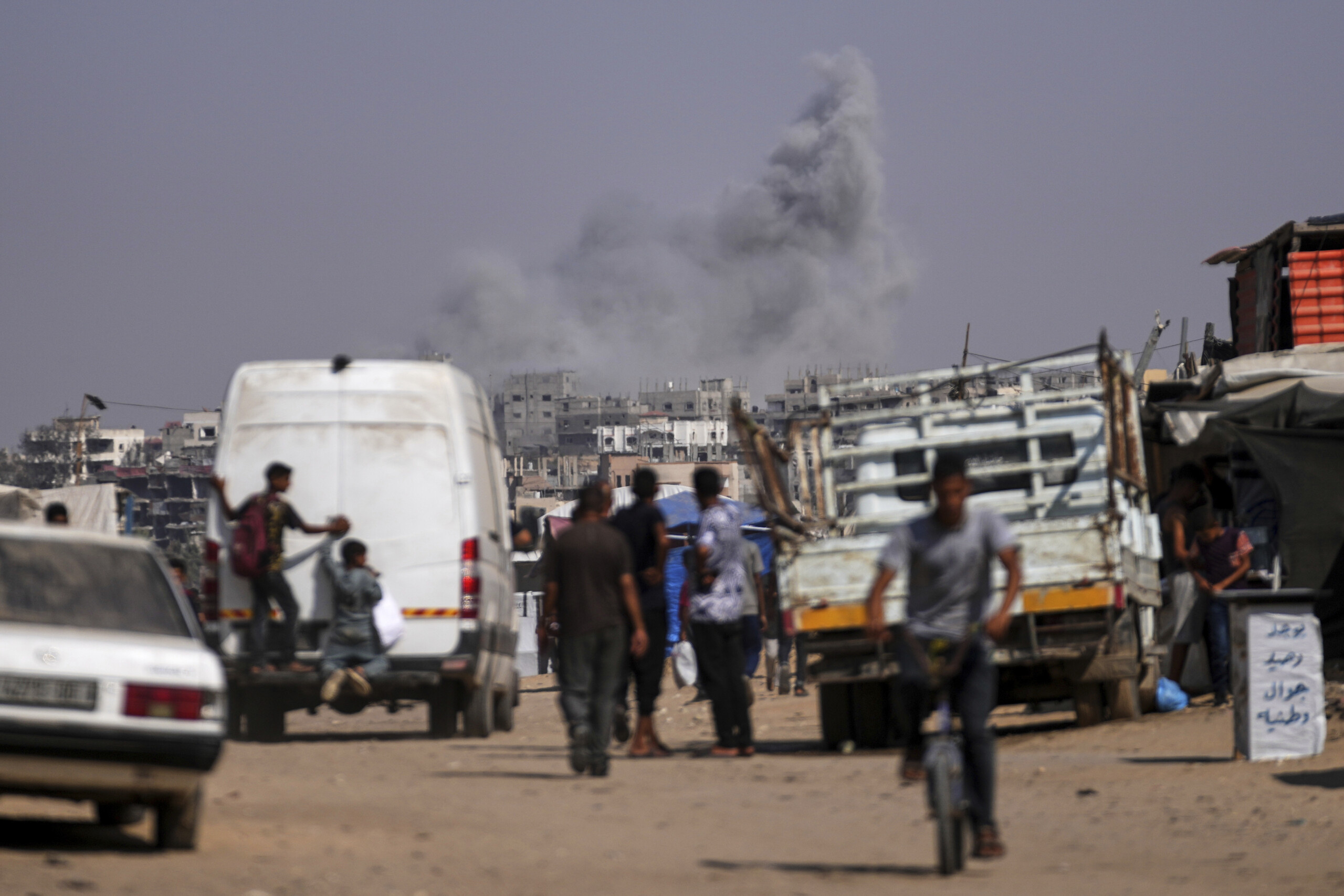 gaza four killed in israeli raids in the southern gaza strip scaled