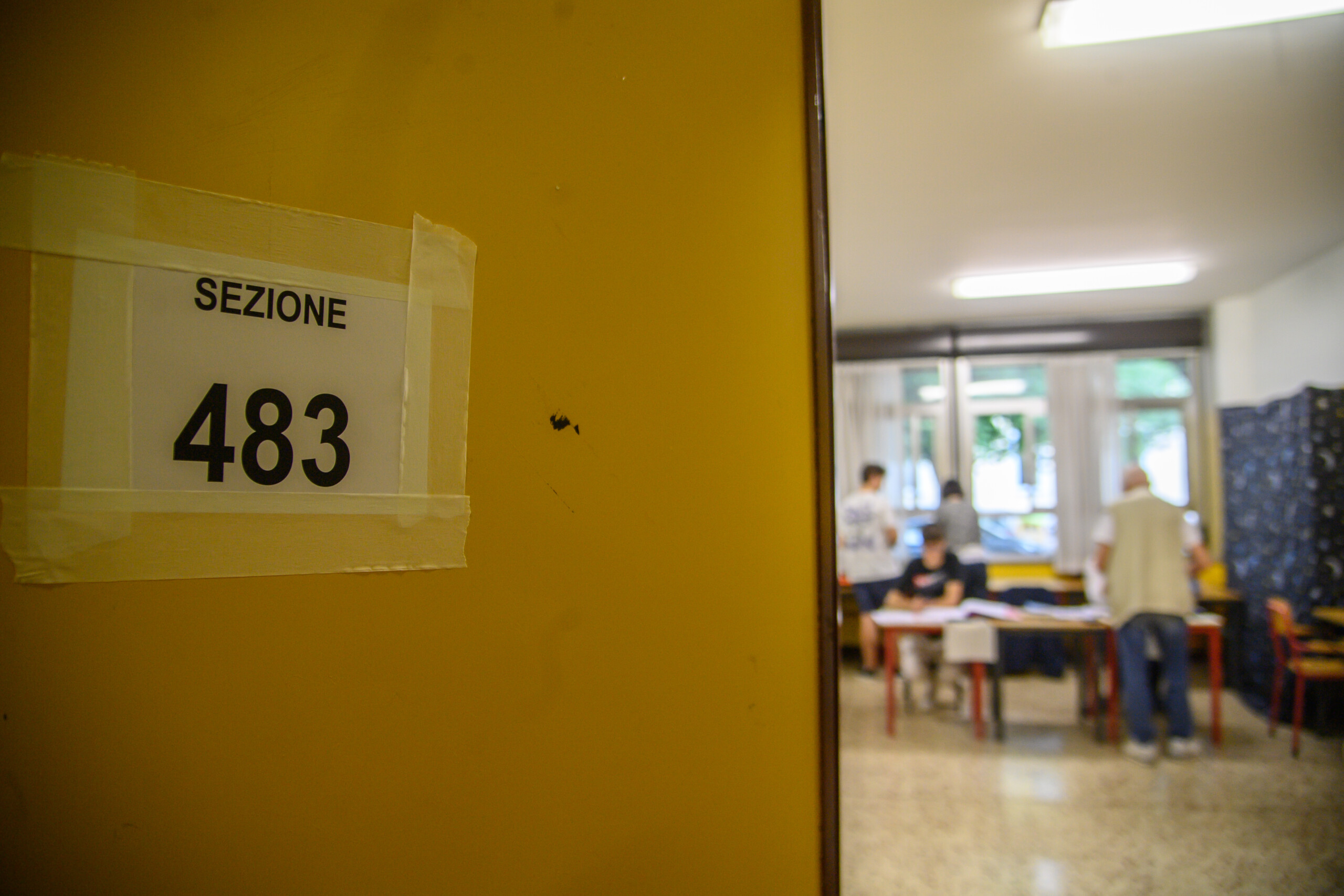 local elections by 7 pm turnout at 24 54 for runoffs in 13 municipalities scaled
