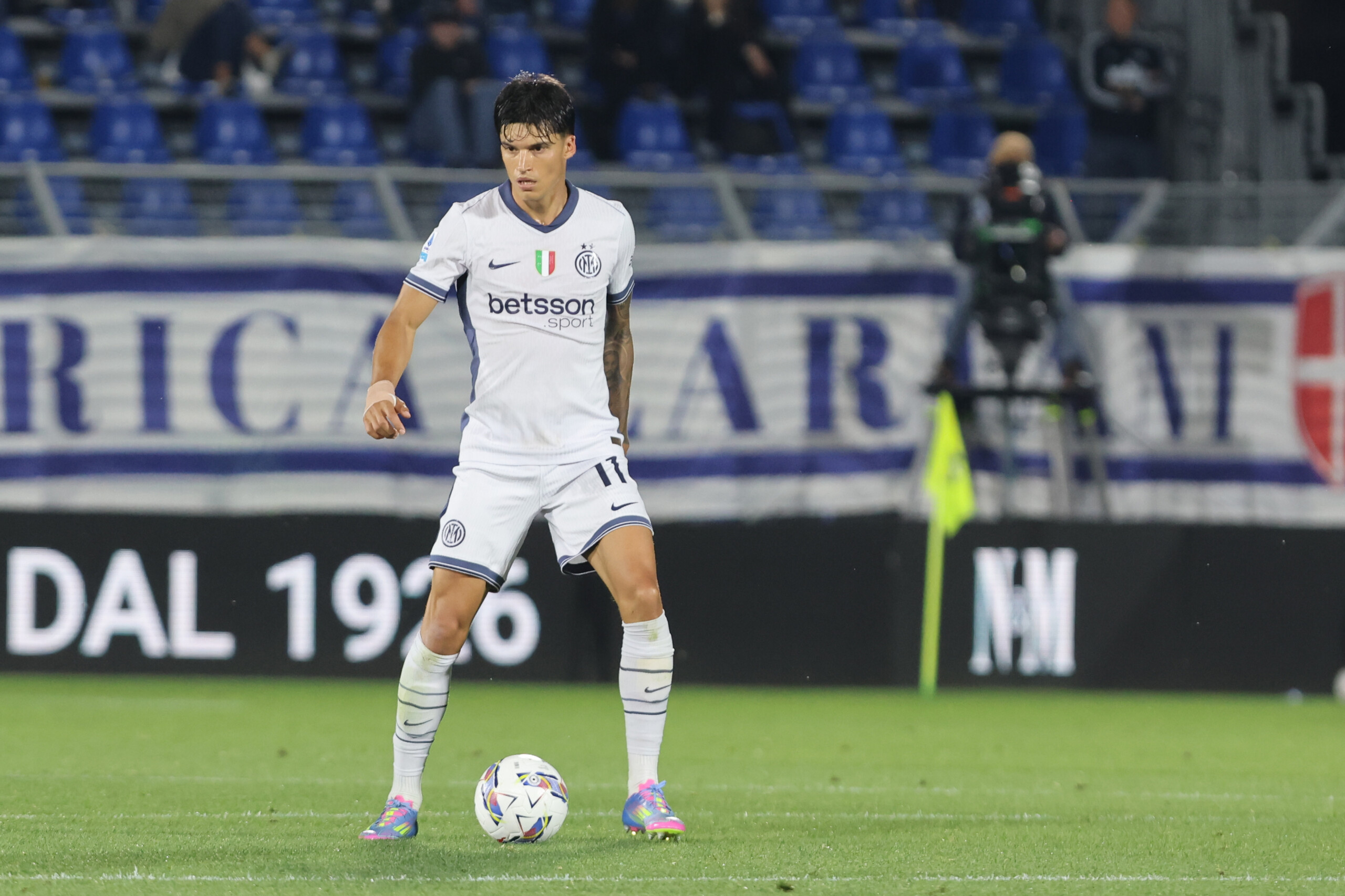 former inter player correa signs with botafogo as a free agent scaled