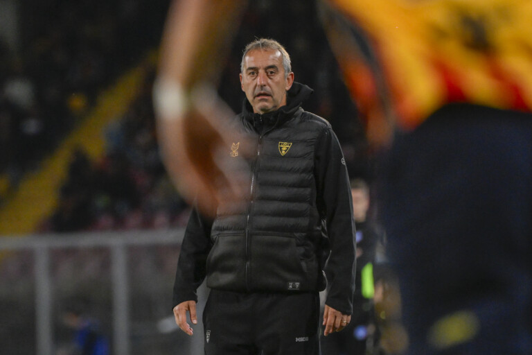 lecce terminates contract with giampaolo