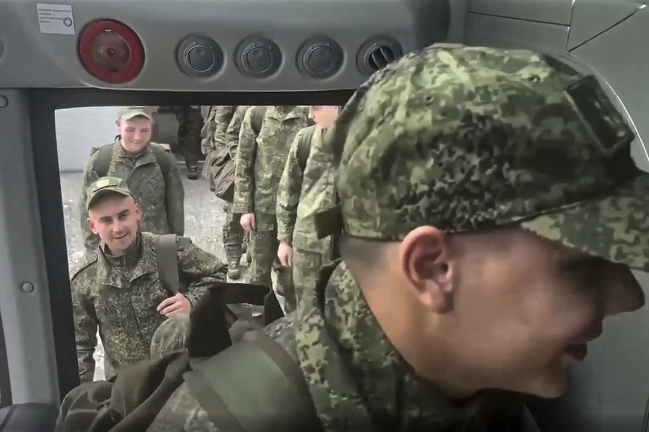 moscow second phase of prisoner exchange with kiev completed