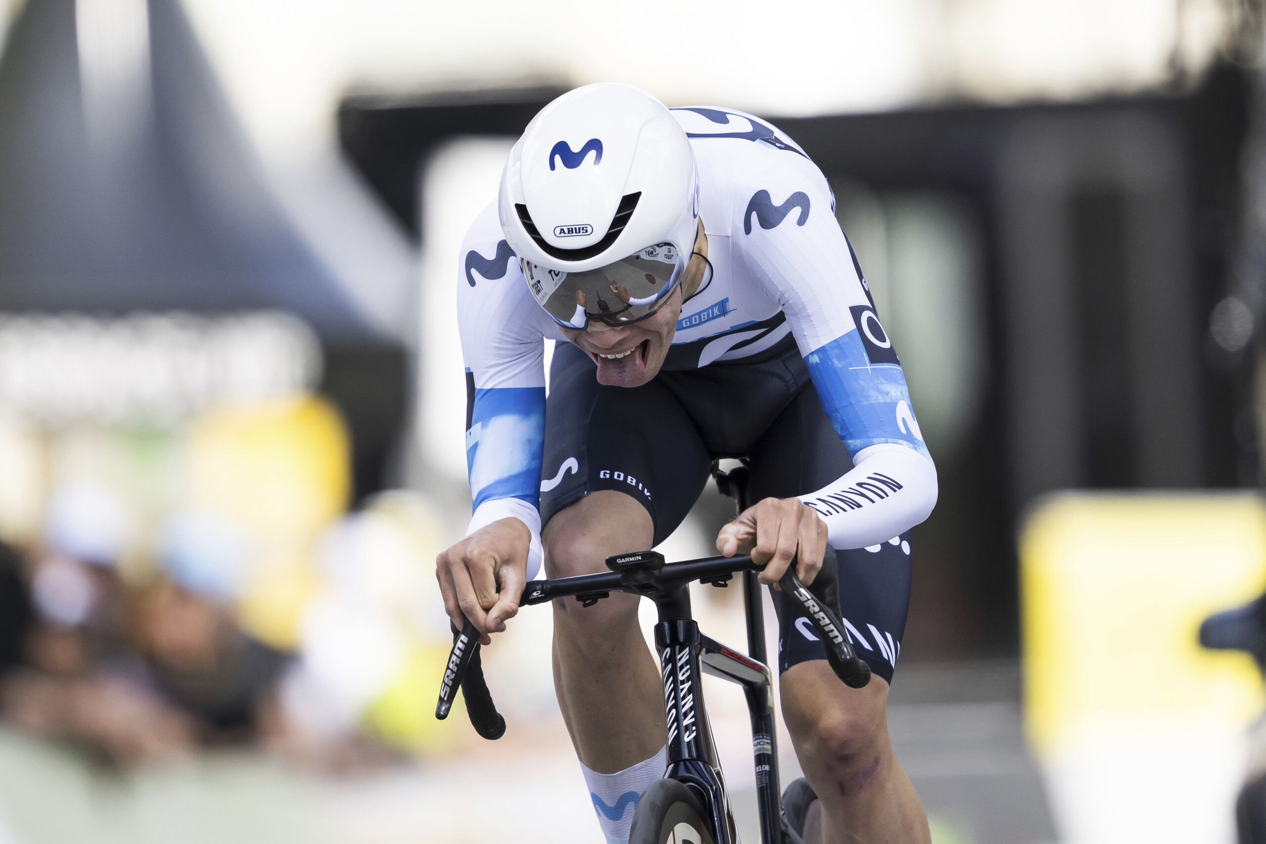 tour de lain romeo wins stage 3 and takes the lead scaled