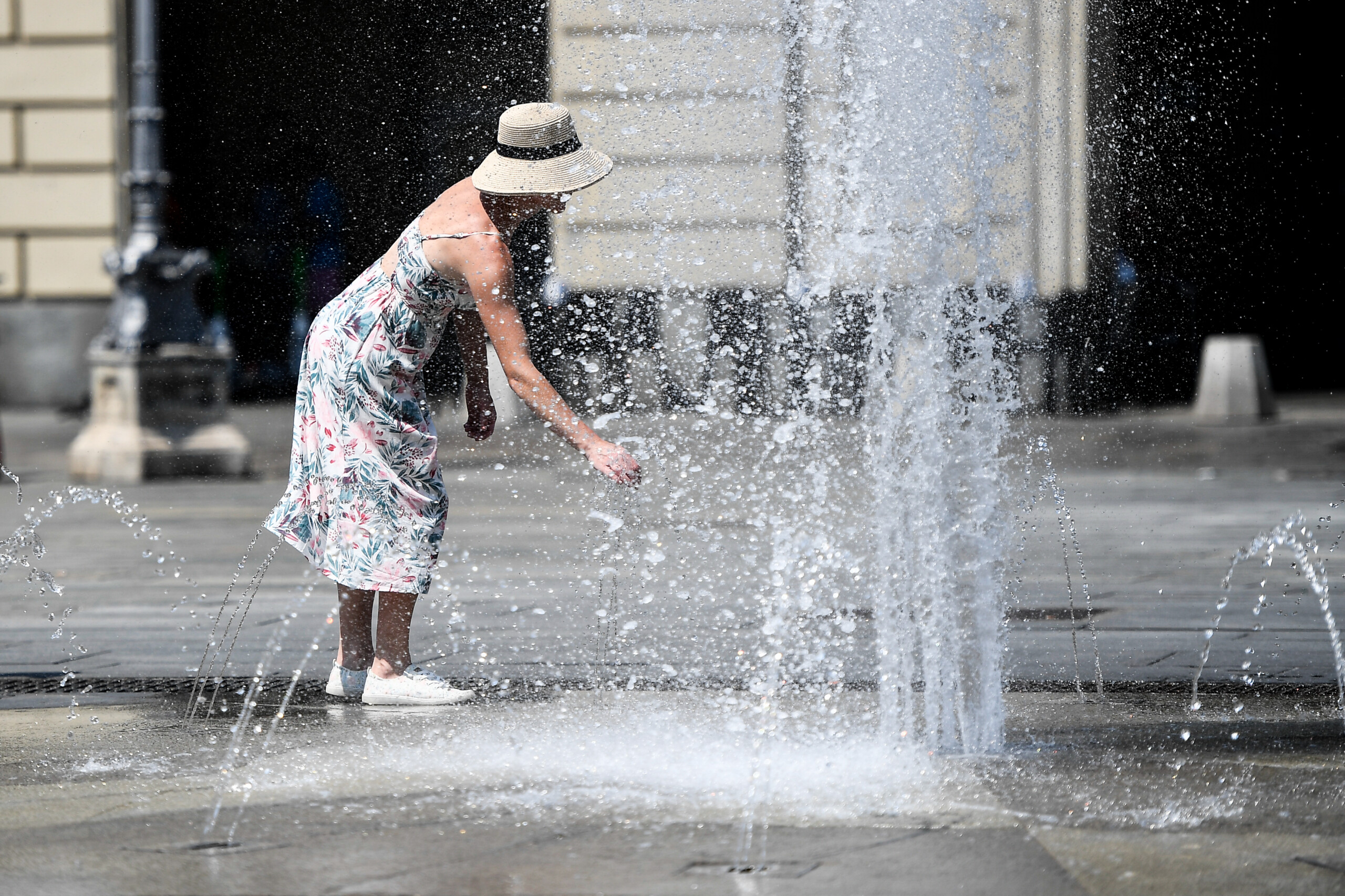 may 2025 breaks months of temperatures above 1 5 degrees scaled