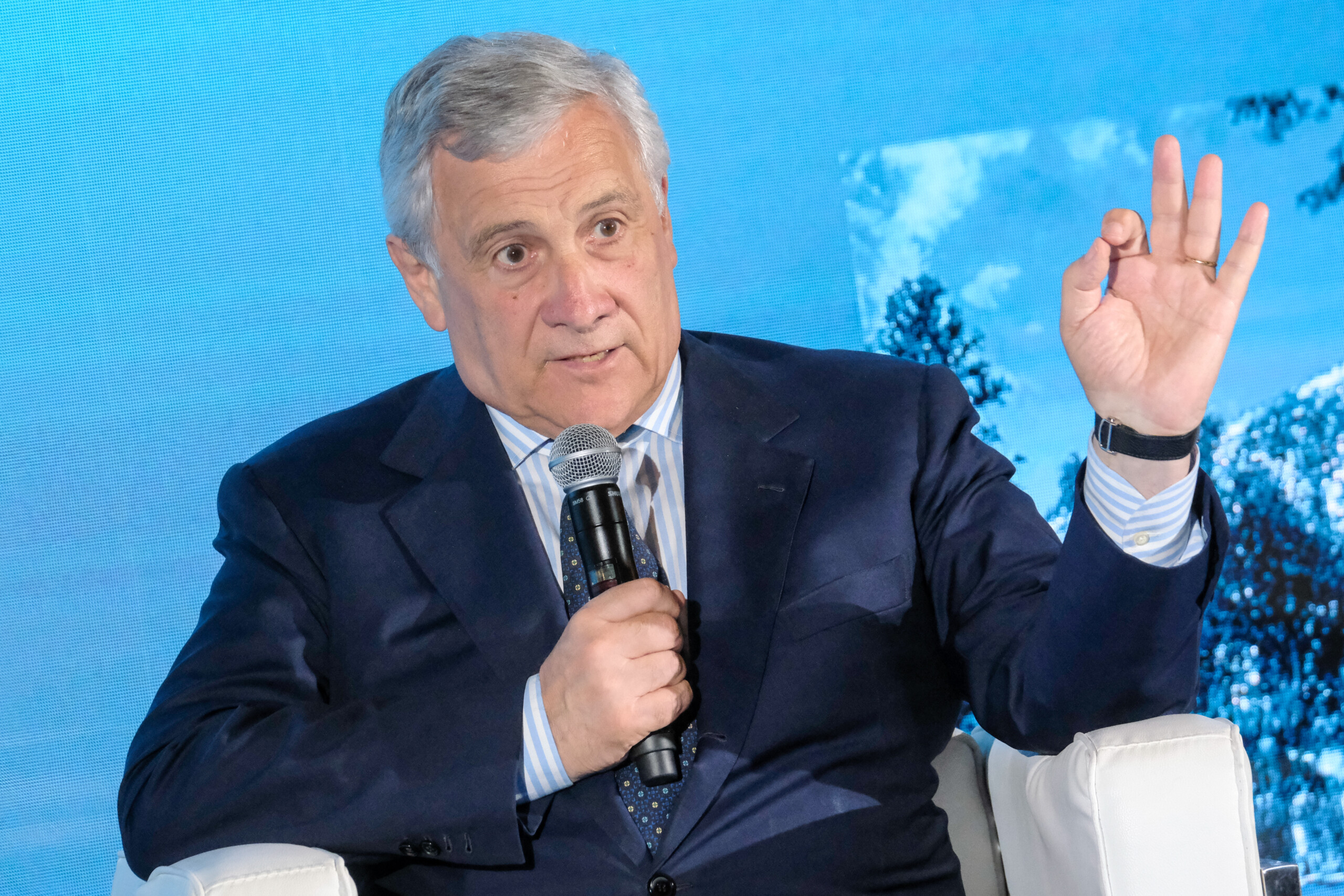 tajani ready to repatriate italians so they shouldnt go to guantanamo scaled