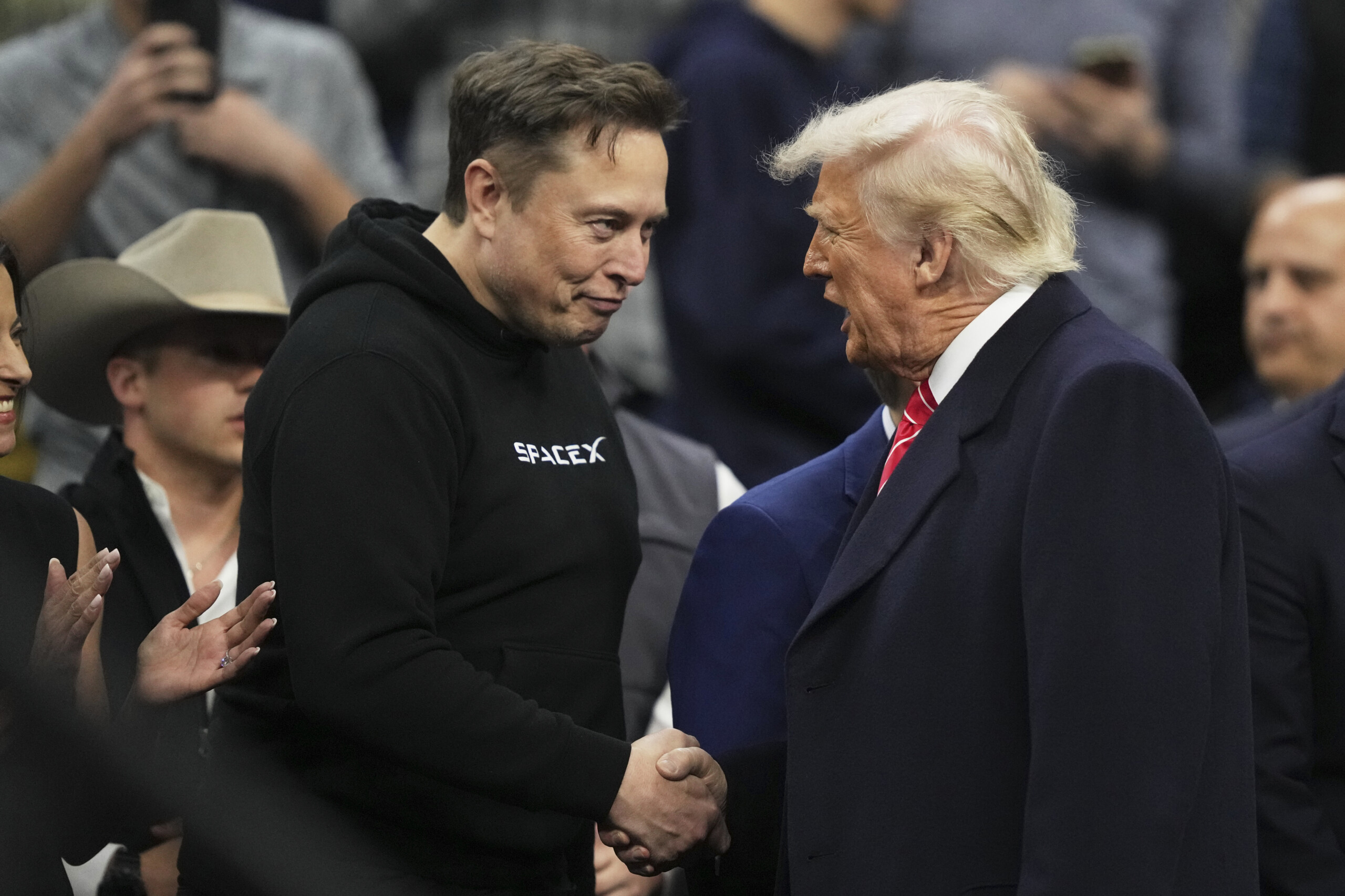 usa cnn musk called trump on monday evening scaled