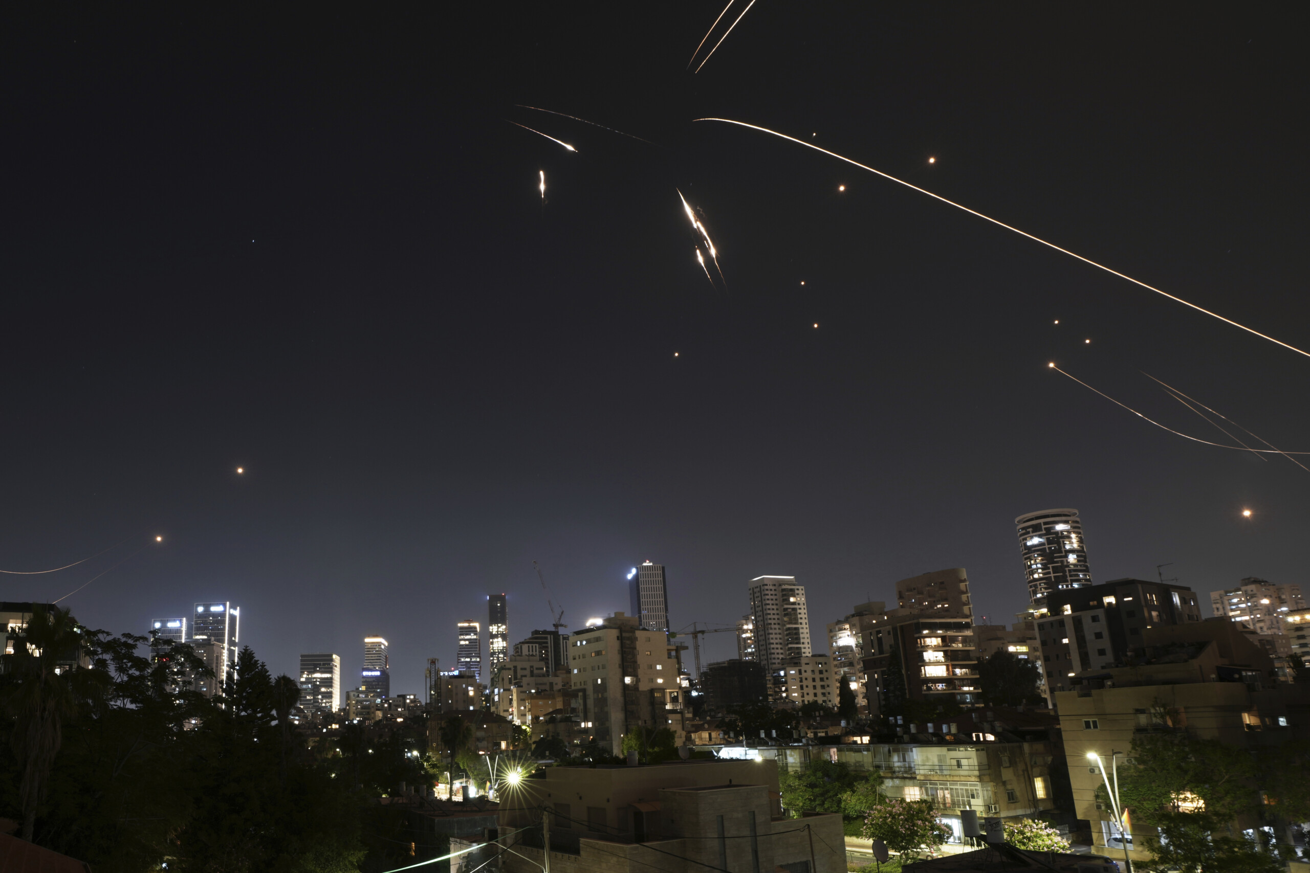 iran nyt tehran wanted to strike israel with 1000 ballistic missiles scaled