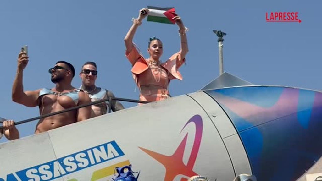 pride thousands gather in piazza repubblica in rome to take part in parade