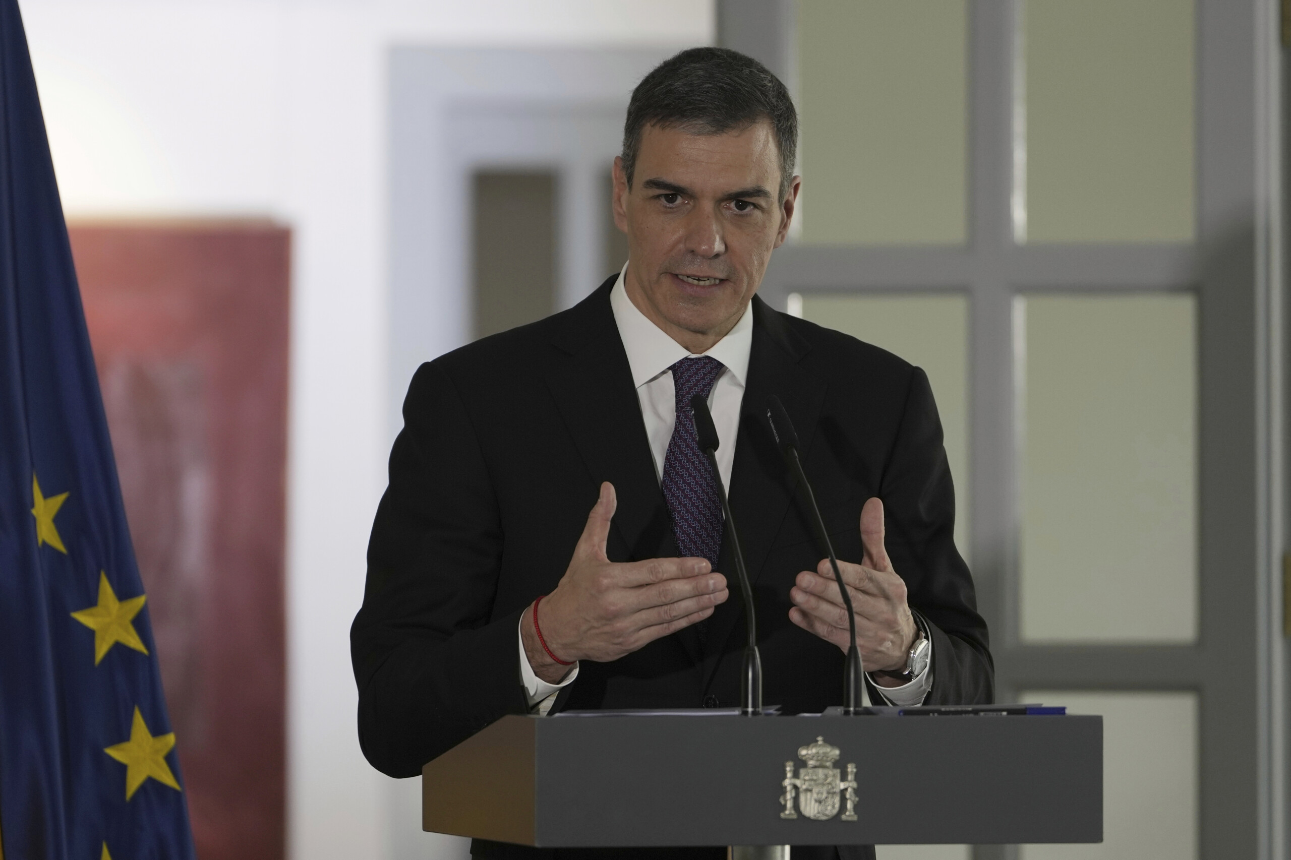 nato sanchez responds to rutte and rejects commitment to 5 of gdp on defense scaled