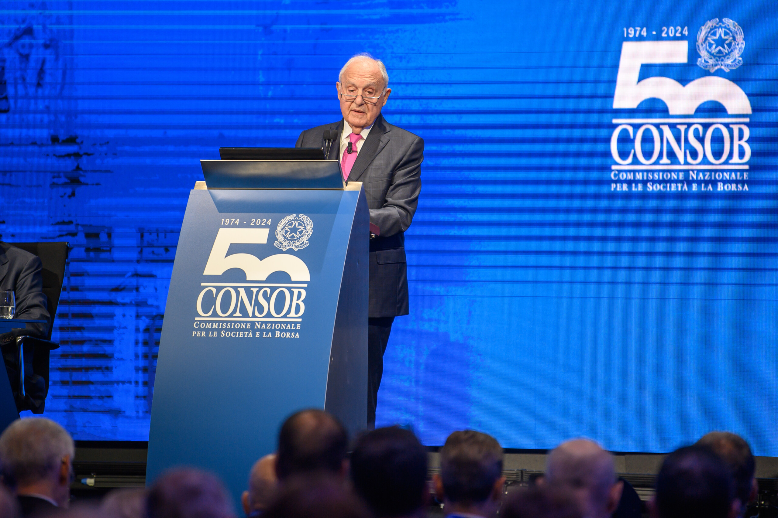 banks savona 52 complaints or requests for clarification on risk in 2024 scaled