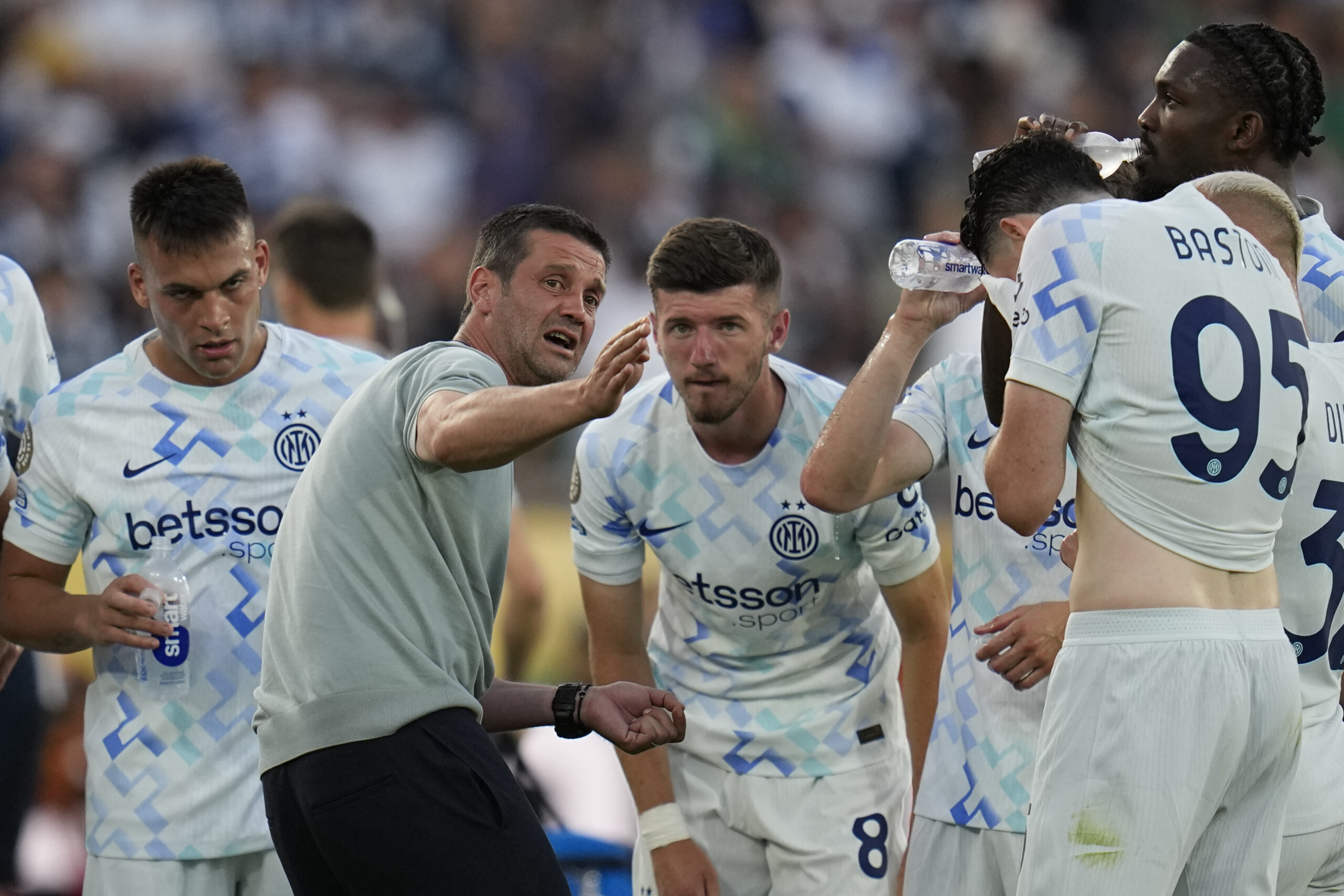 chivu weve been battling for nine months it will be tough against urawa scaled