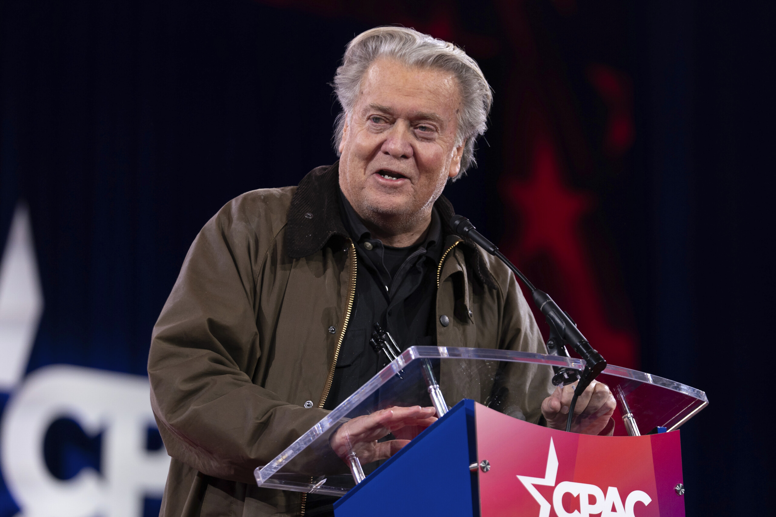 iran bannon trump wise to take two weeks scaled
