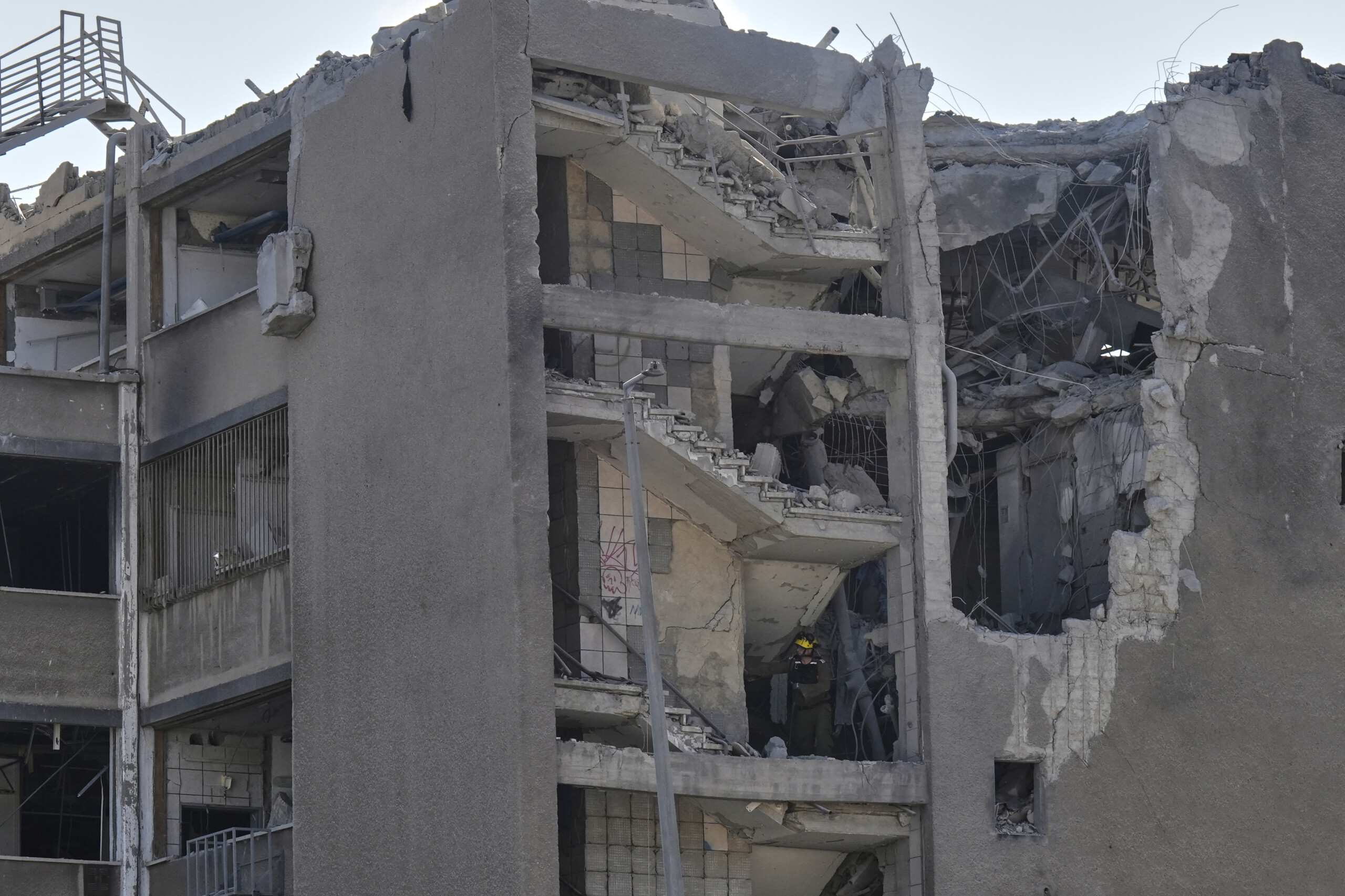 israel iran rescuers report at least 18 injured in the jewish state scaled