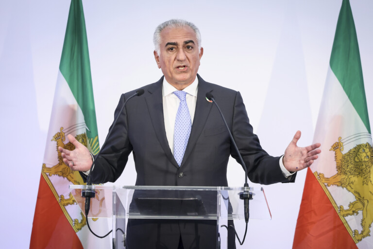 iran the son of the shah pahlavi the regime is collapsing its a chance for real change