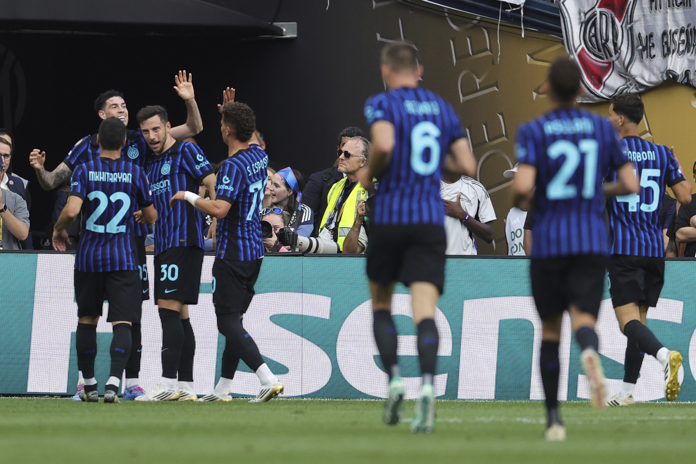 club world cup 2 0 win over river plate inter reach the round of 16