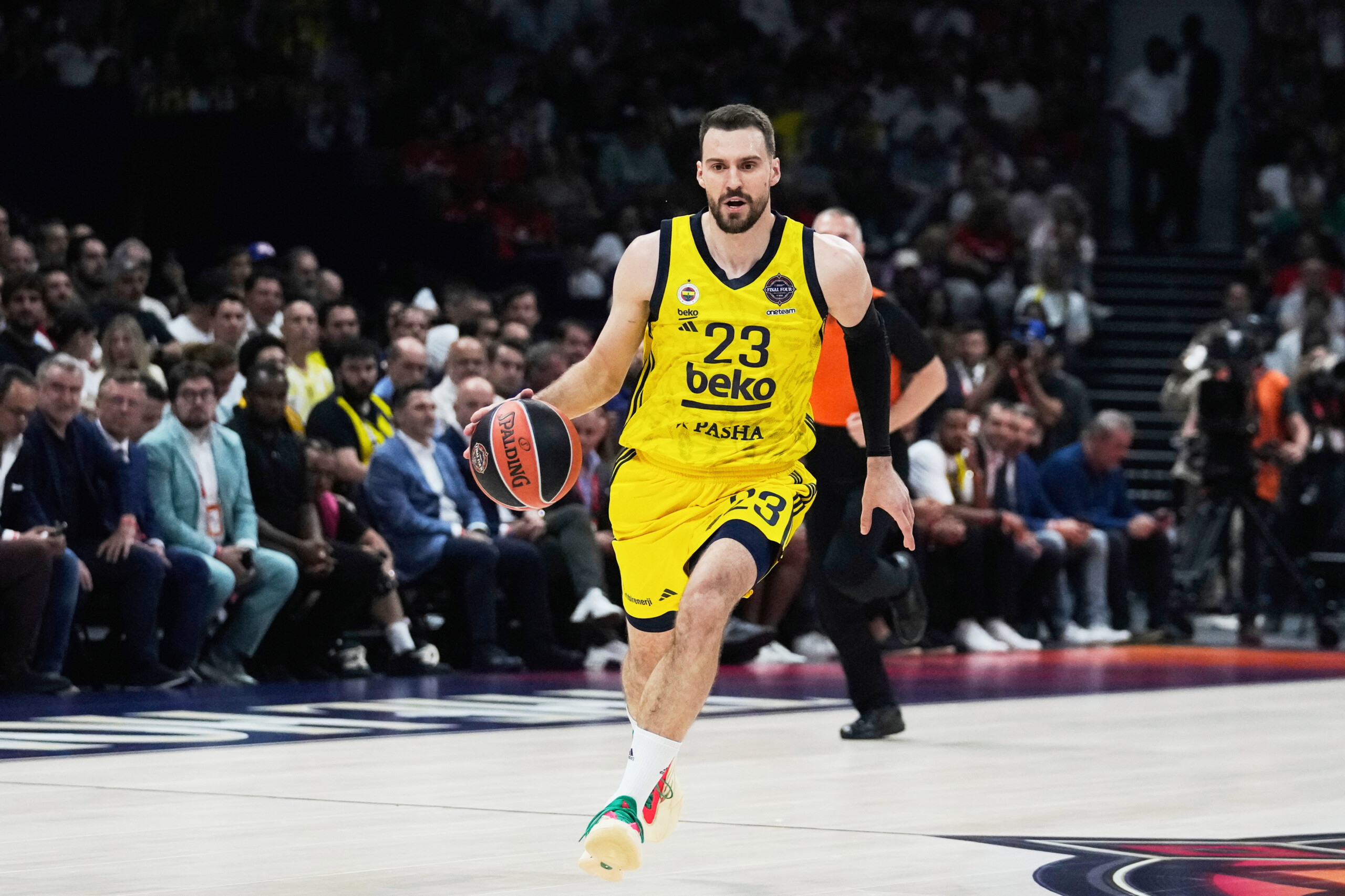 basketball olimpia milano signs serbian player guduric from fenerbahce scaled