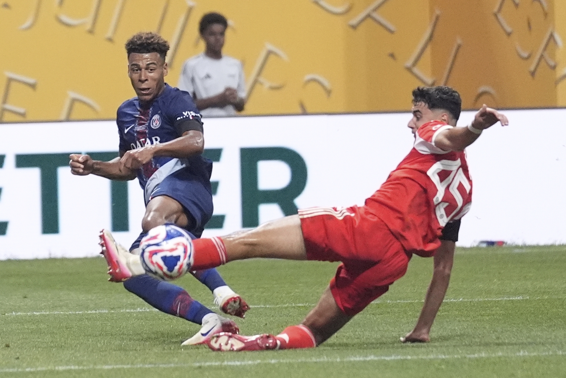 club world cup psg into semifinals bayern fall 2 0