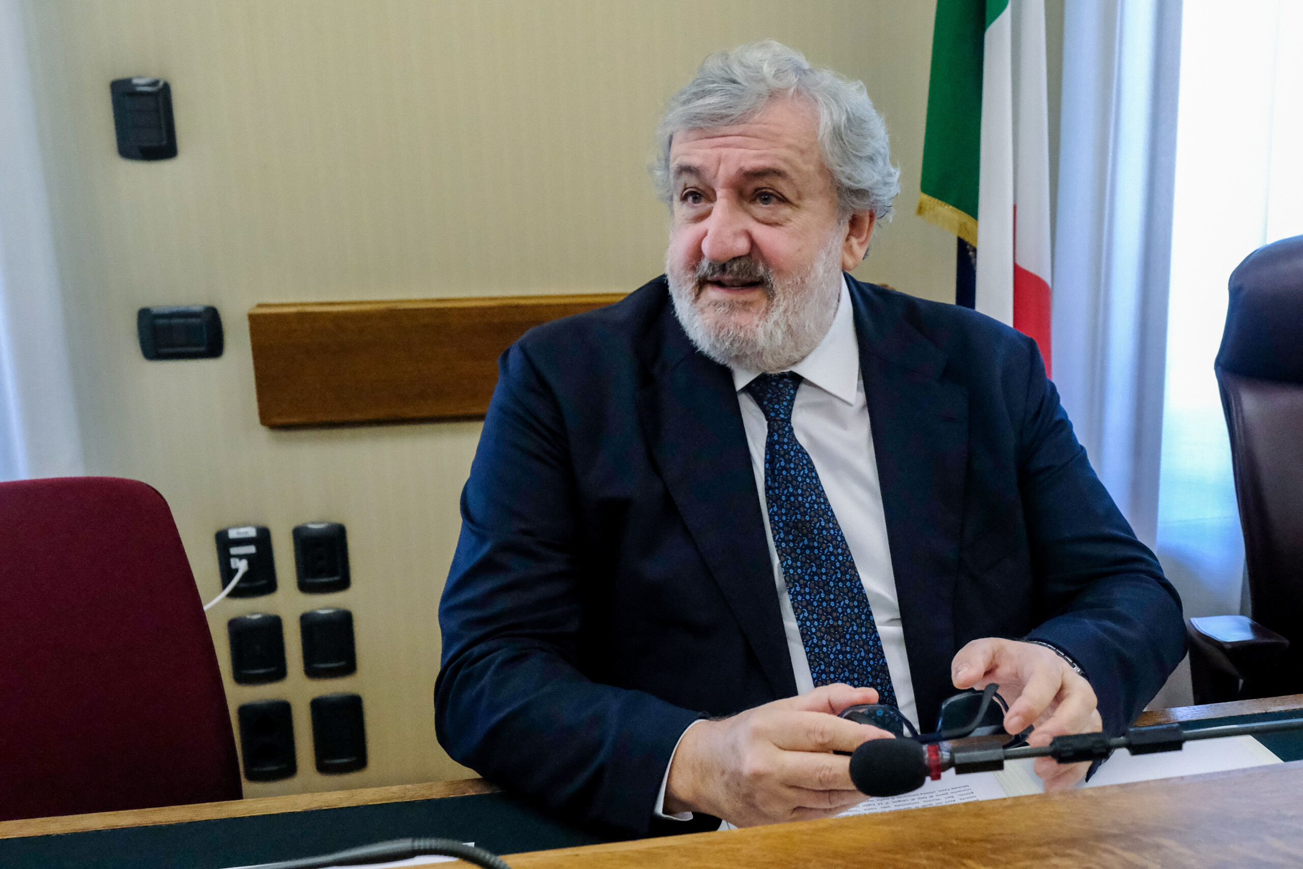 former ilva emiliano i categorically rule out signing today but decisive steps are possible scaled