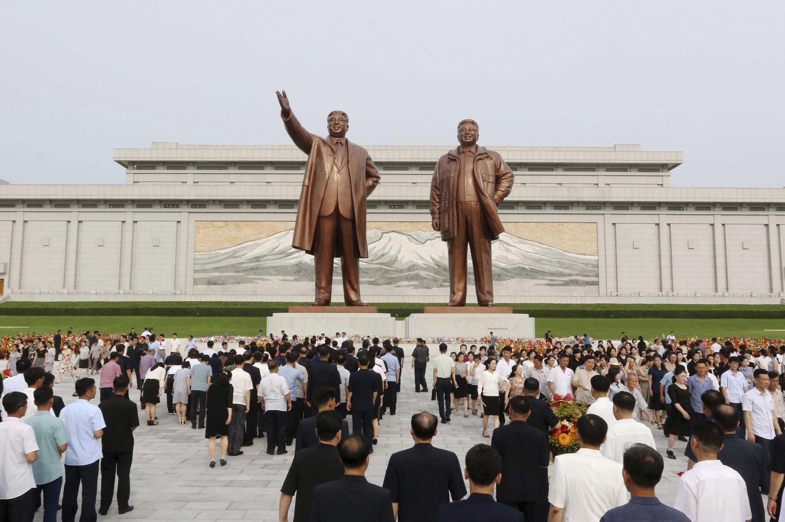 north korea defector sues kim jong un and authorities for torture and abuse scaled