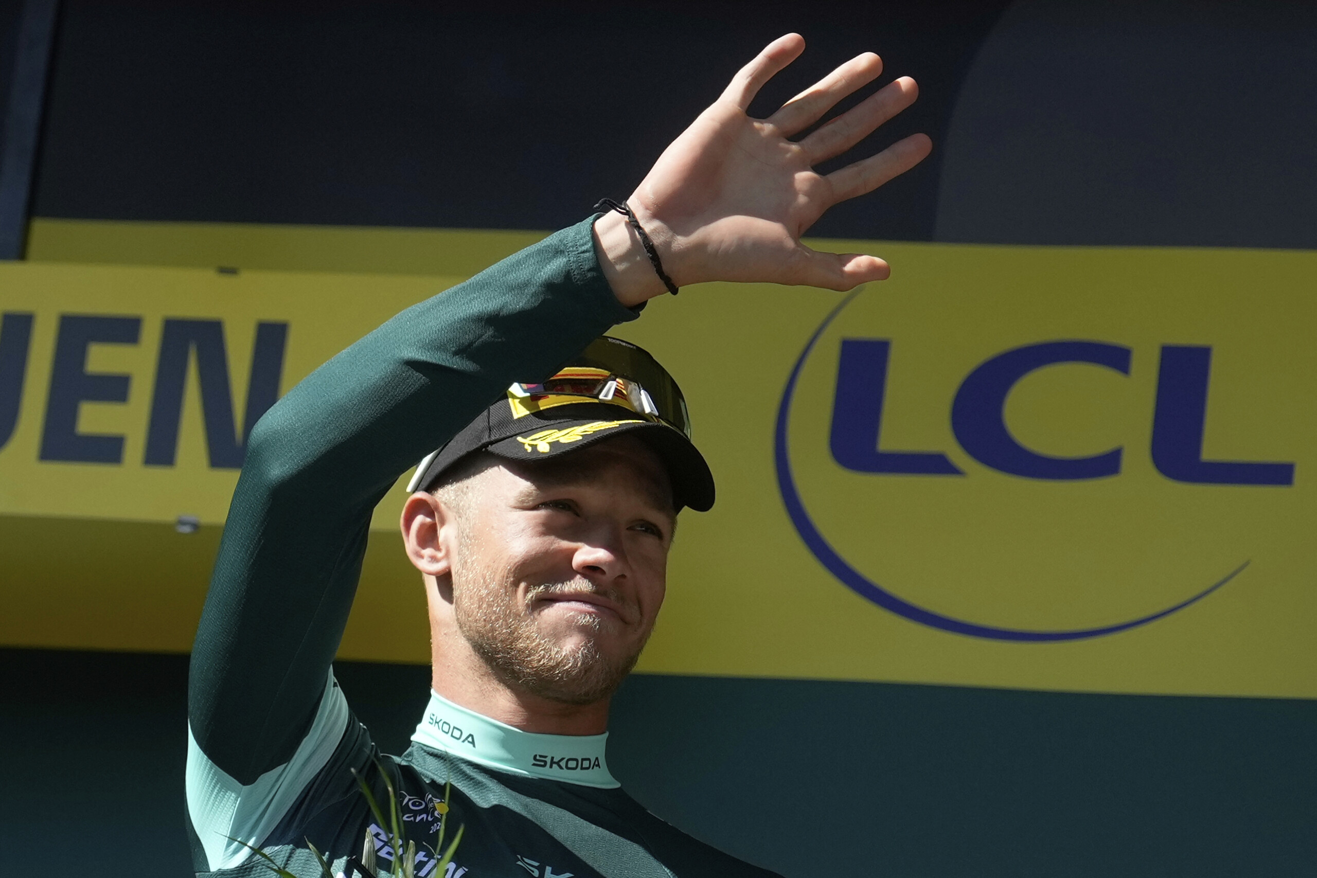 tour de france milan wins stage 8 pogacar retains yellow jersey scaled