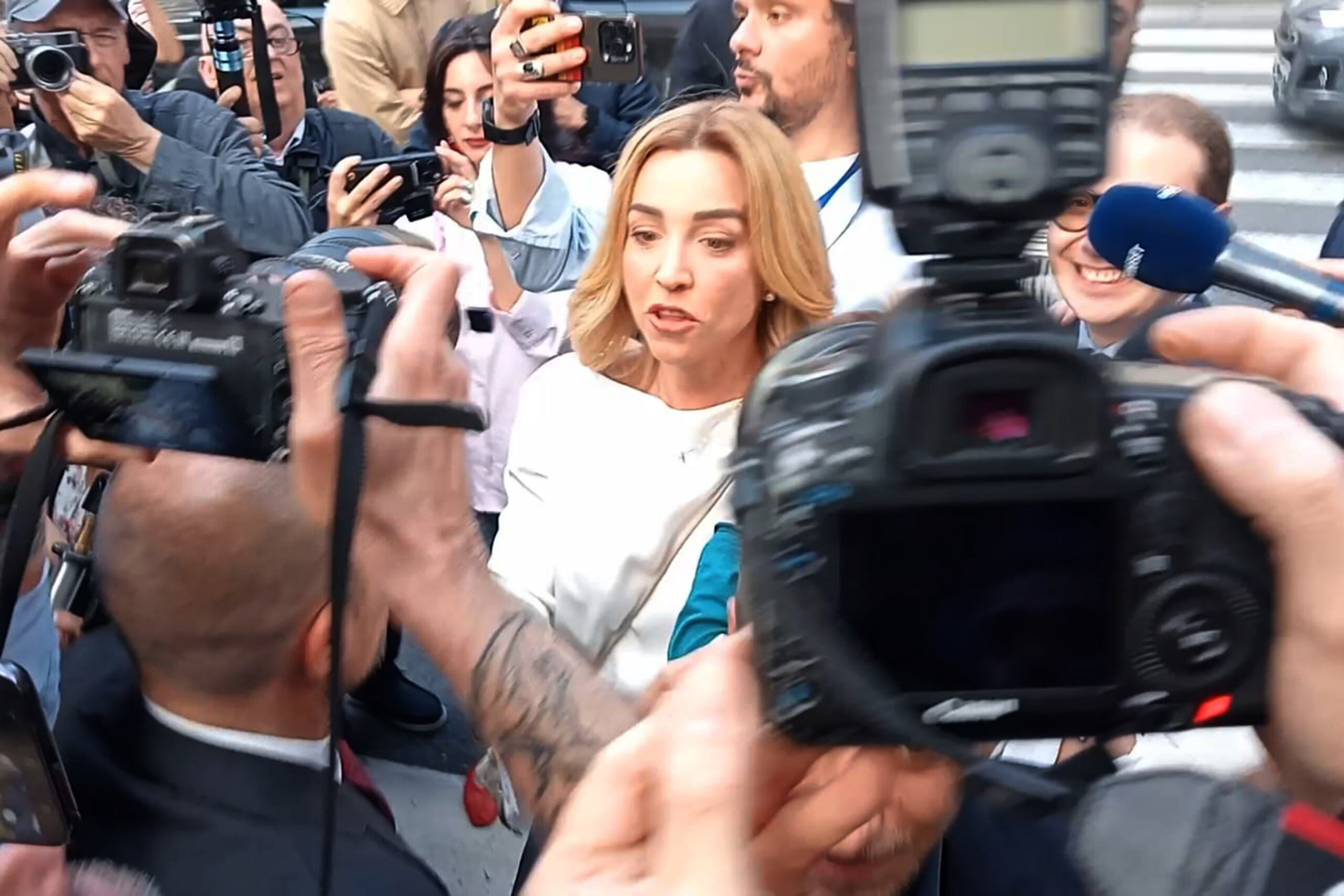 affidopoli silvia salis ricci should continue its only a notice of investigation scaled