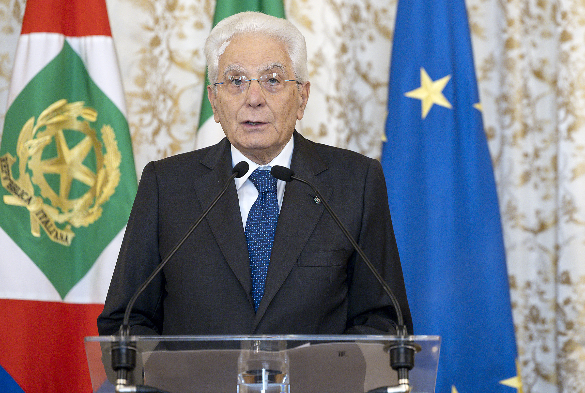 mattarella to the azzurre a splendid european championship you have done italy proud
