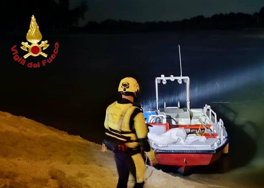 pavia 16 year old missing in the po river search underway