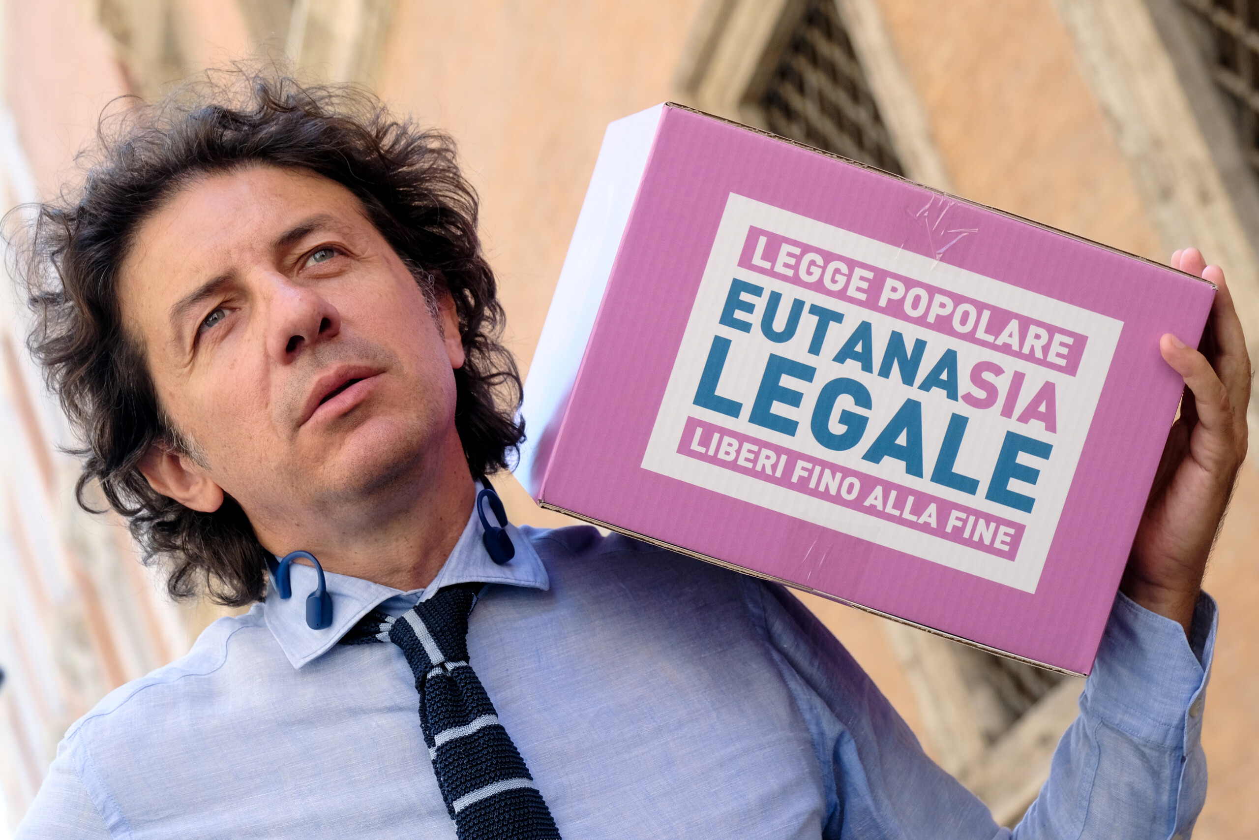 end of life coscioni association constitutional court did not rule on euthanasia scaled
