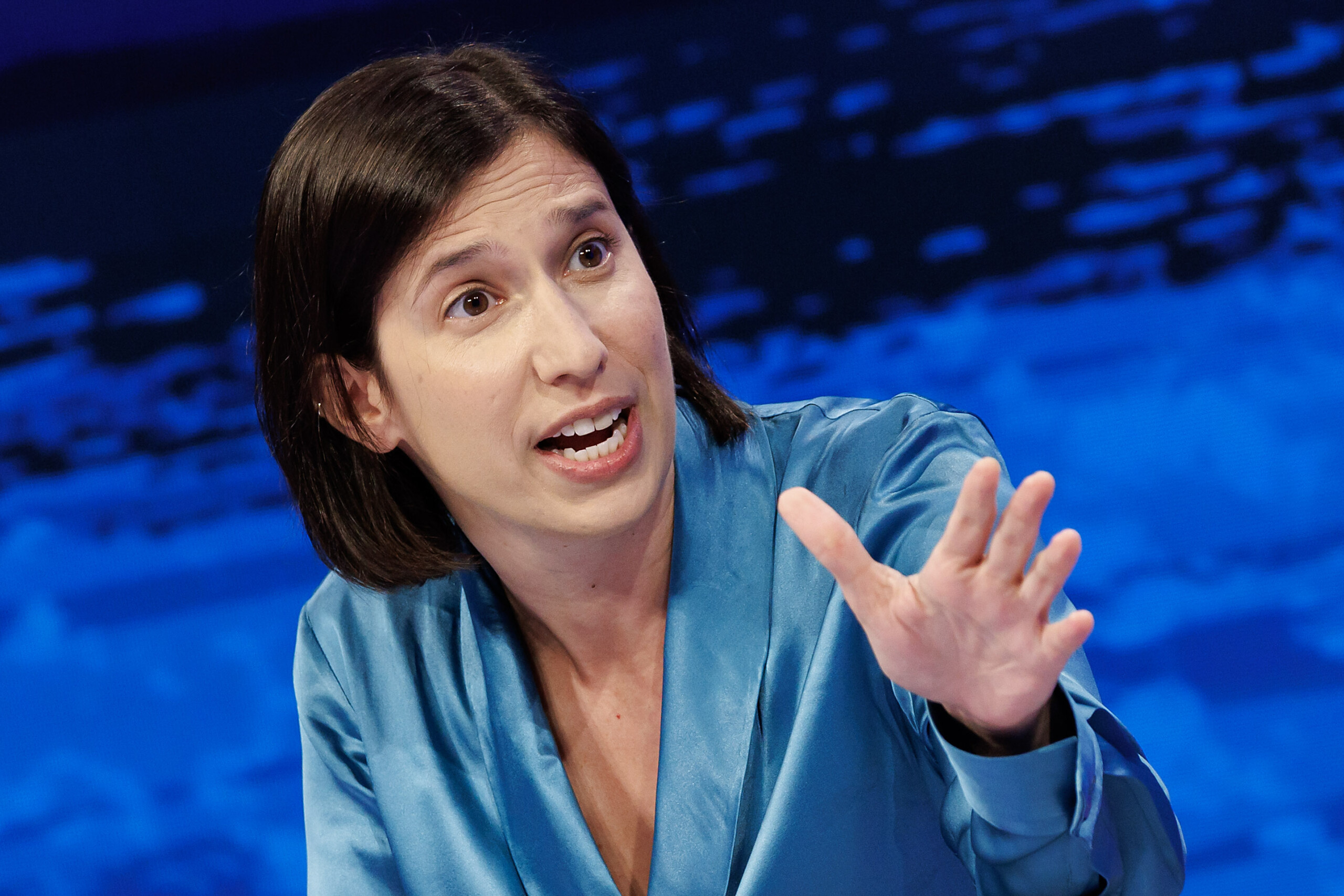 regional elections elly schlein the opponent is the right wing confident about alliances with m5s and avs scaled