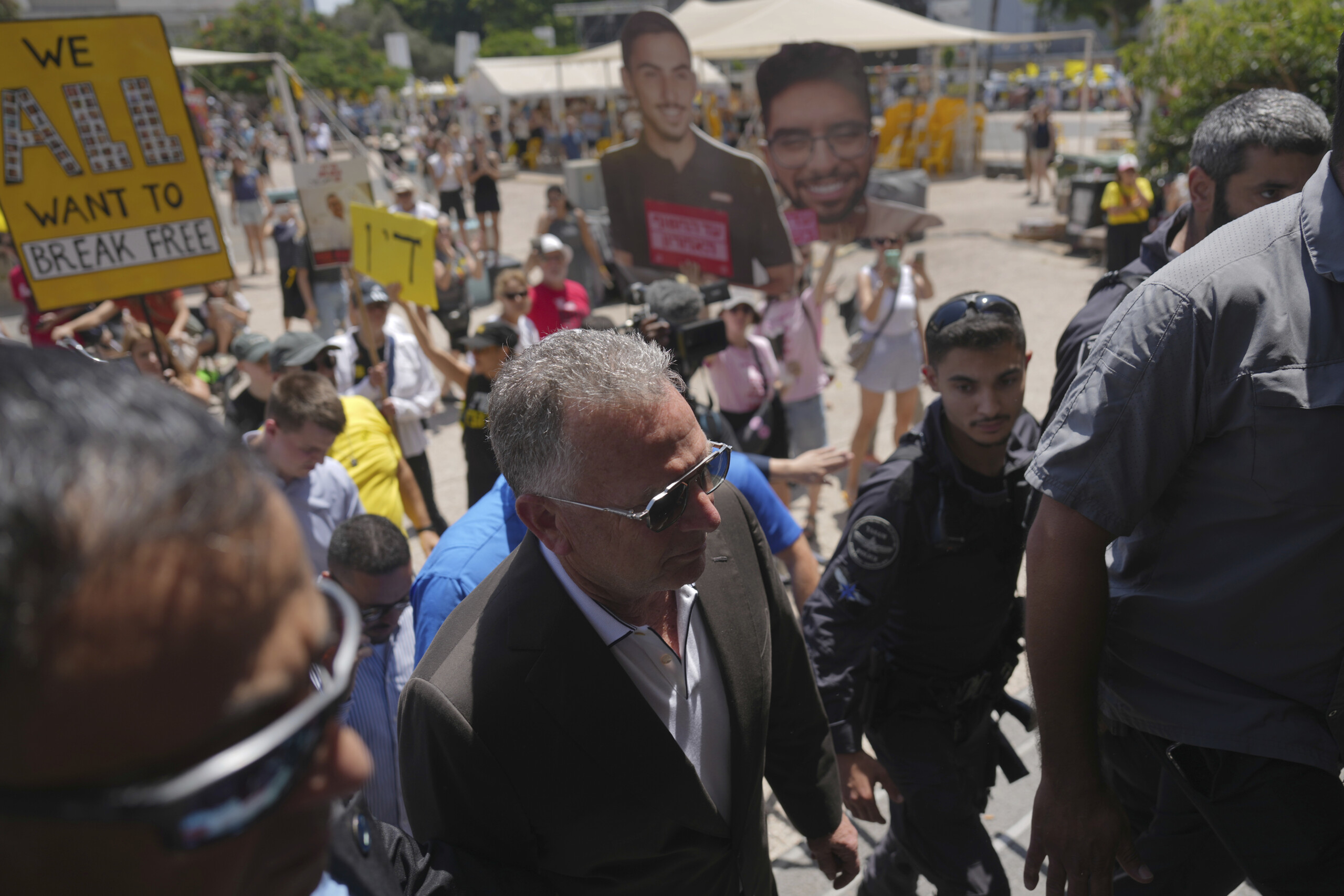 gaza hamas witkoffs visit to aid centers is a staged show scaled